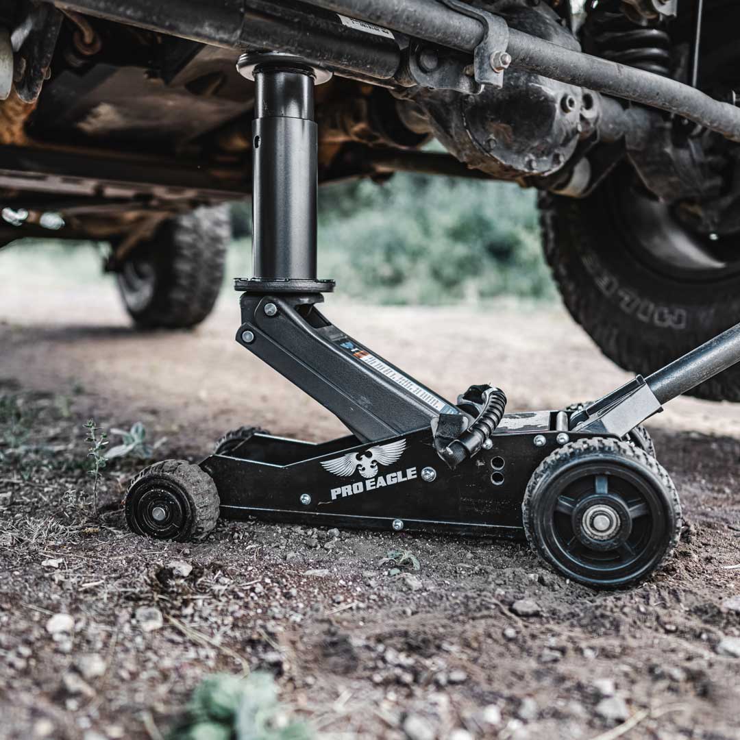 Pro Eagle 1.5 Ton Big Wheel Off Road Jack - "Talon" - Image 8