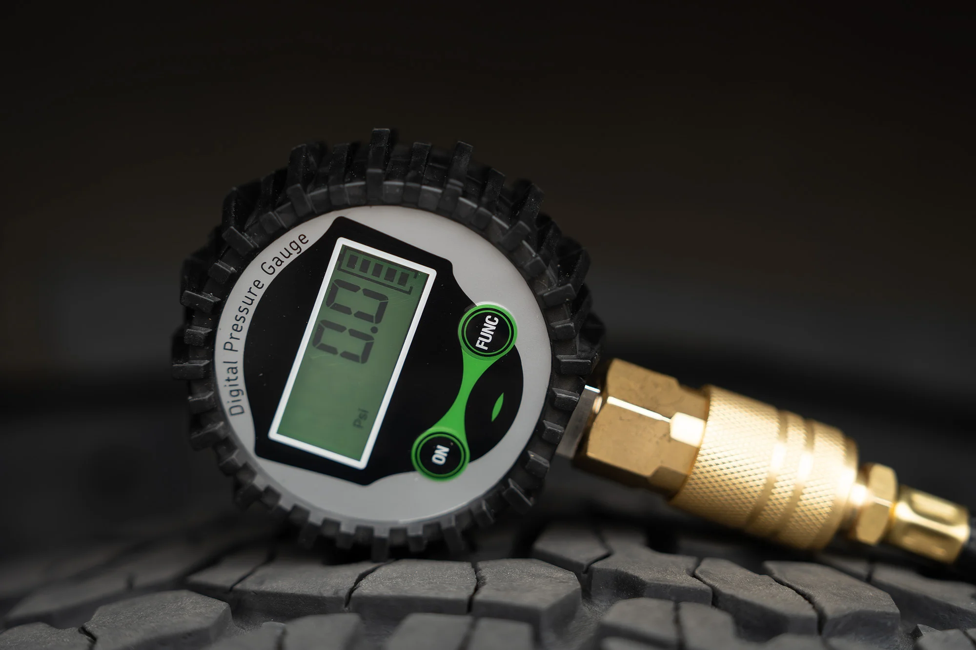 4Runner Lifestyle Digital Tire Deflator / Gauge - Image 5