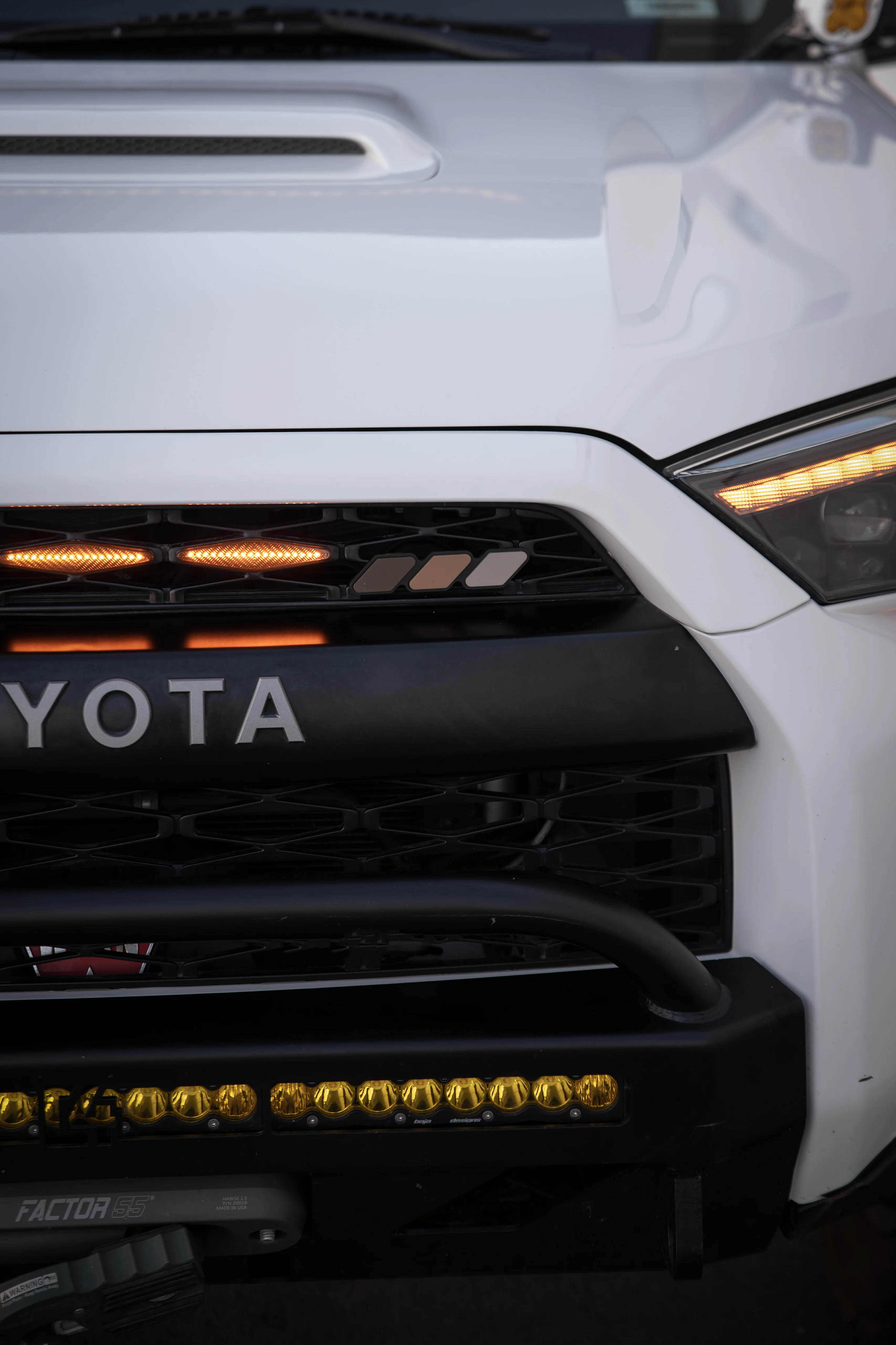 Tri-Color Grille Badge - Image 9