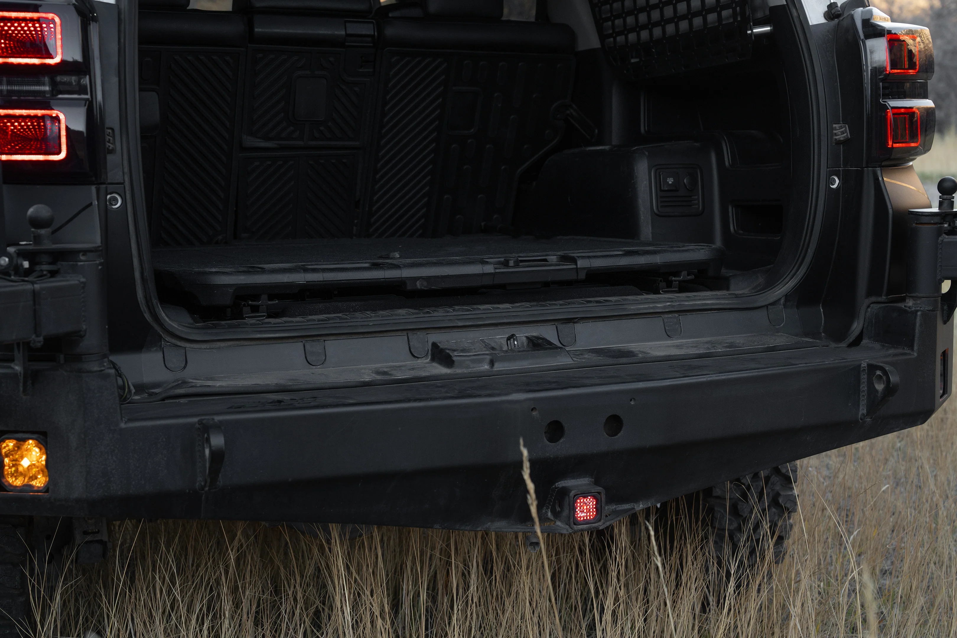 4Runner Lifestyle Hatch Dust Covers For 4Runner (2010-2024) - Image 10