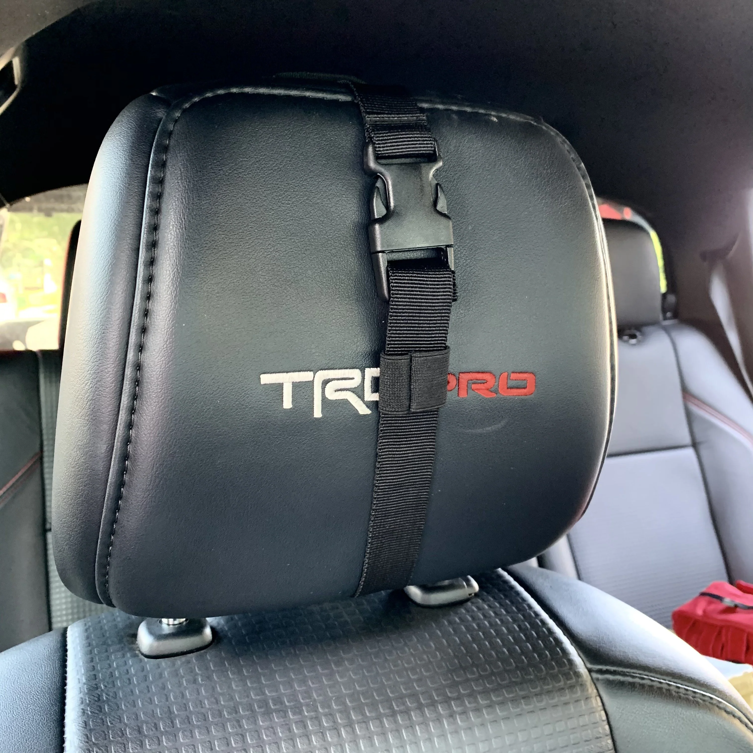4Runner Lifestyle Molle Headrest Bag - Image 9