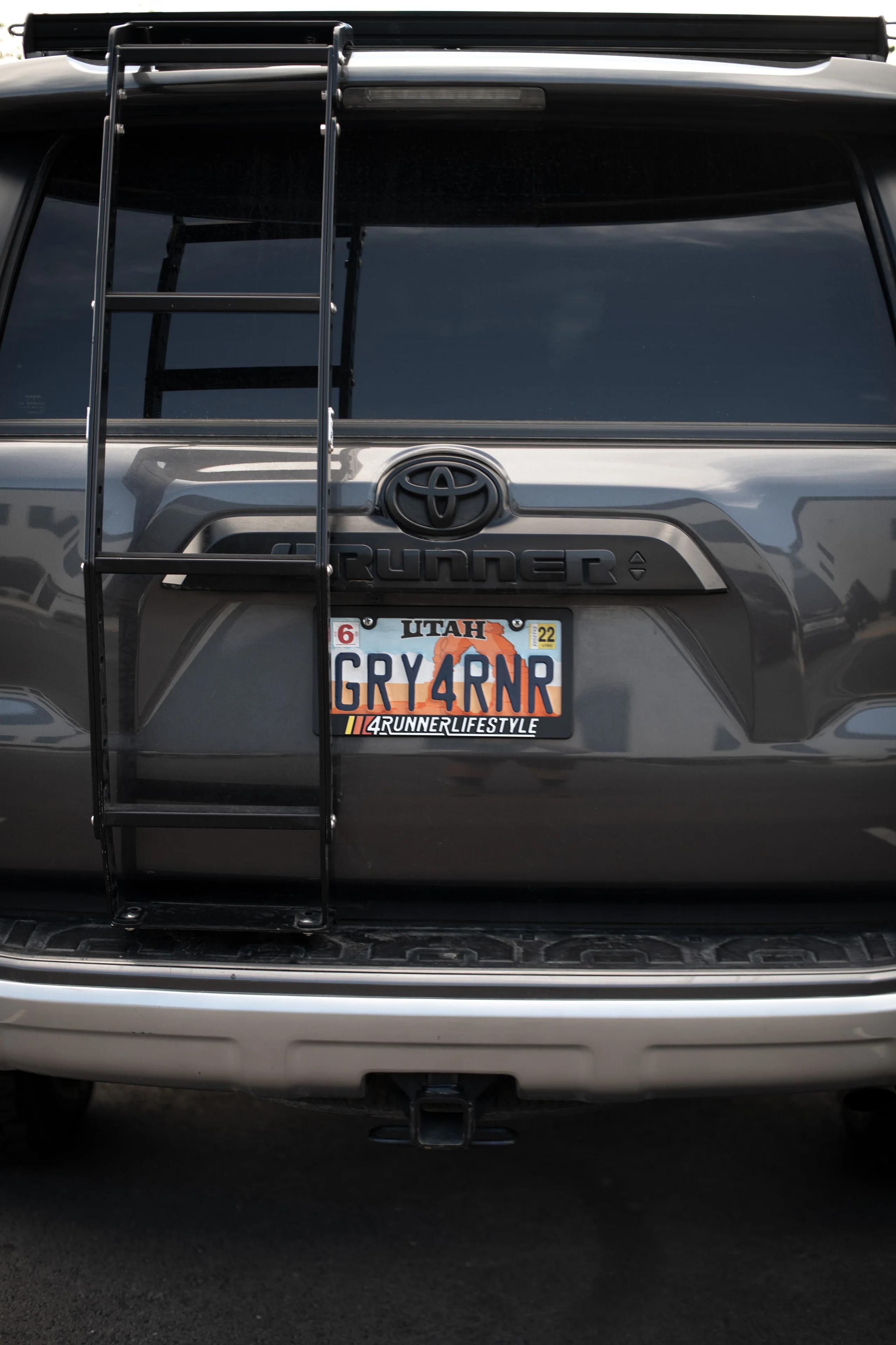4Runner Lifestyle Heritage License Plate Frame For 4Runner (1996-2026) - Image 4
