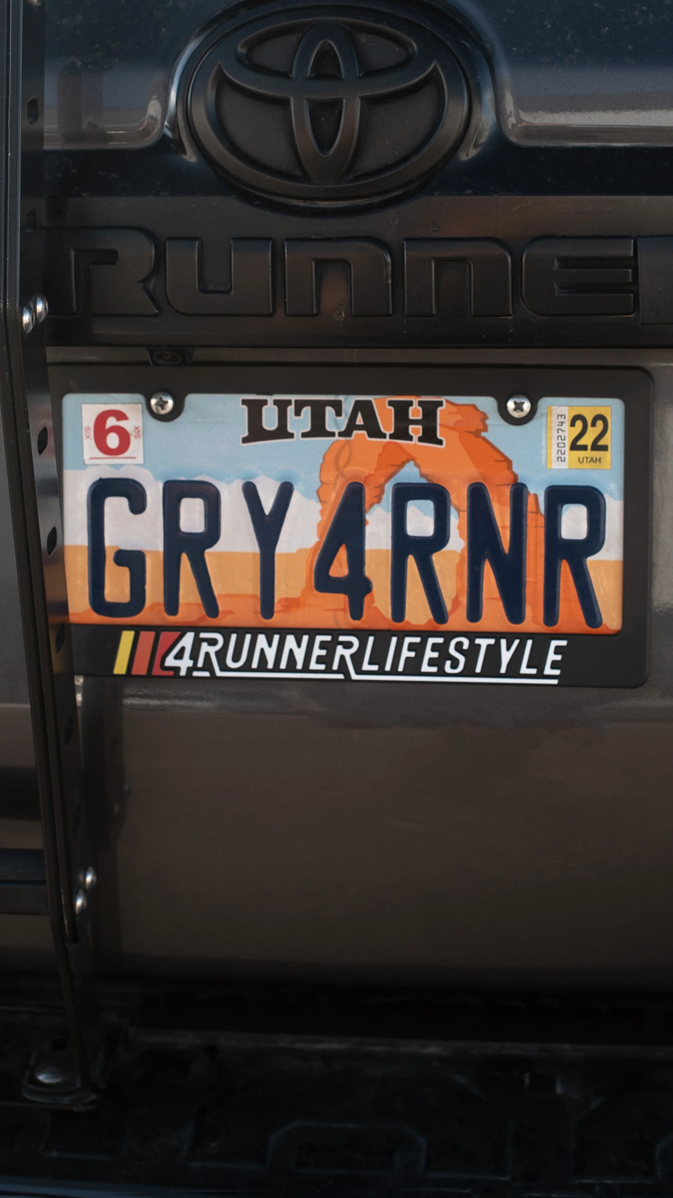 4Runner Lifestyle Heritage License Plate Frame For 4Runner (1996-2026) - Image 5