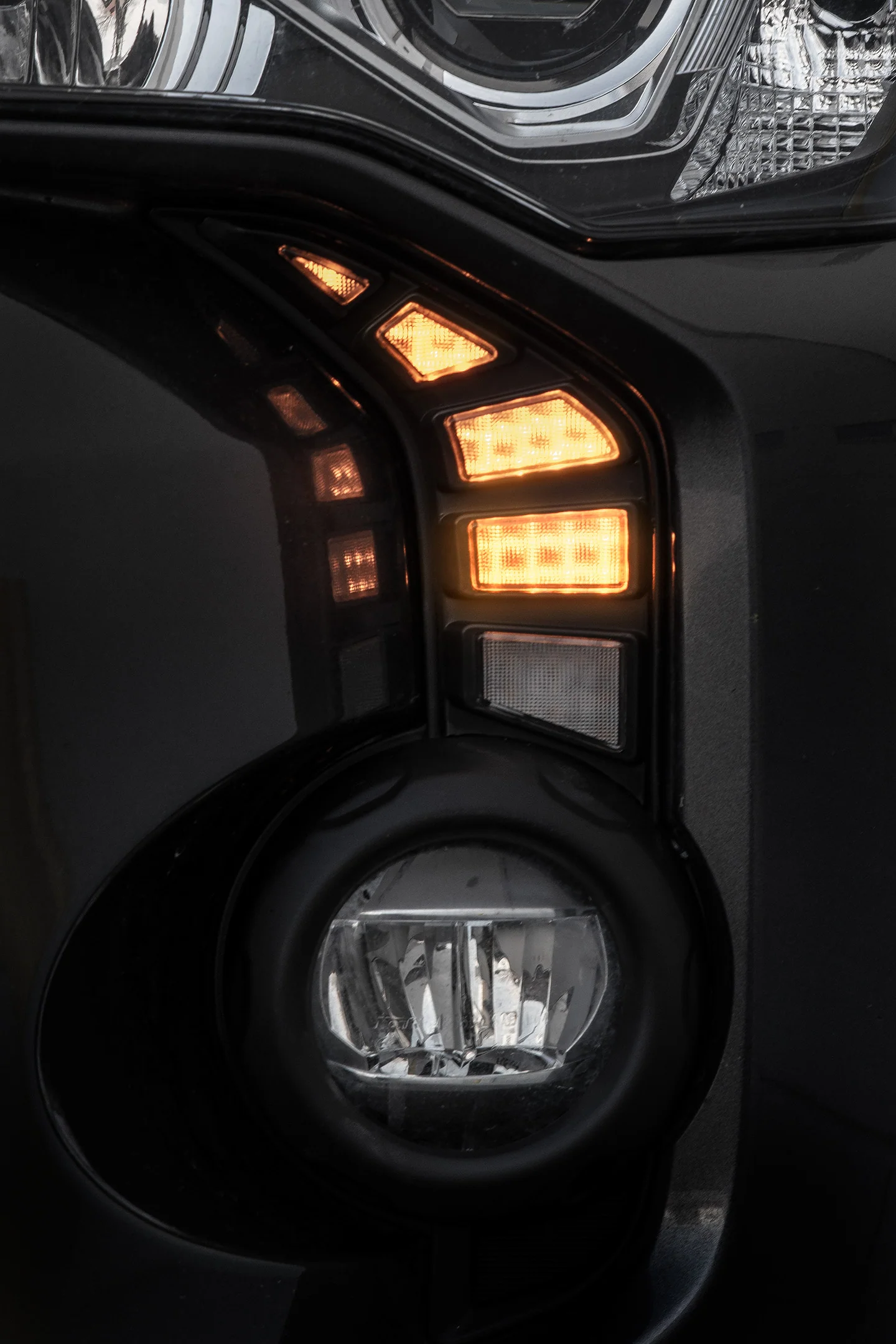 4Runner Lifestyle Multi Fang Lights For 4Runner (2014-2024) - Image 7