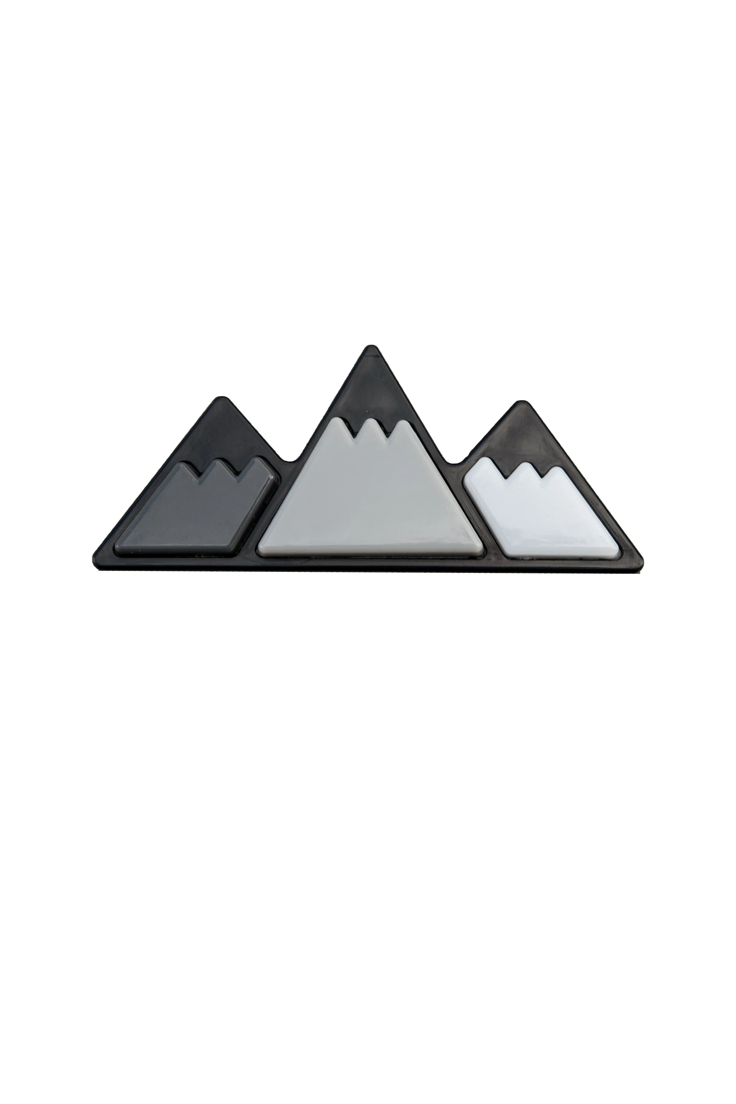 Mountain Grille Badge - Image 4