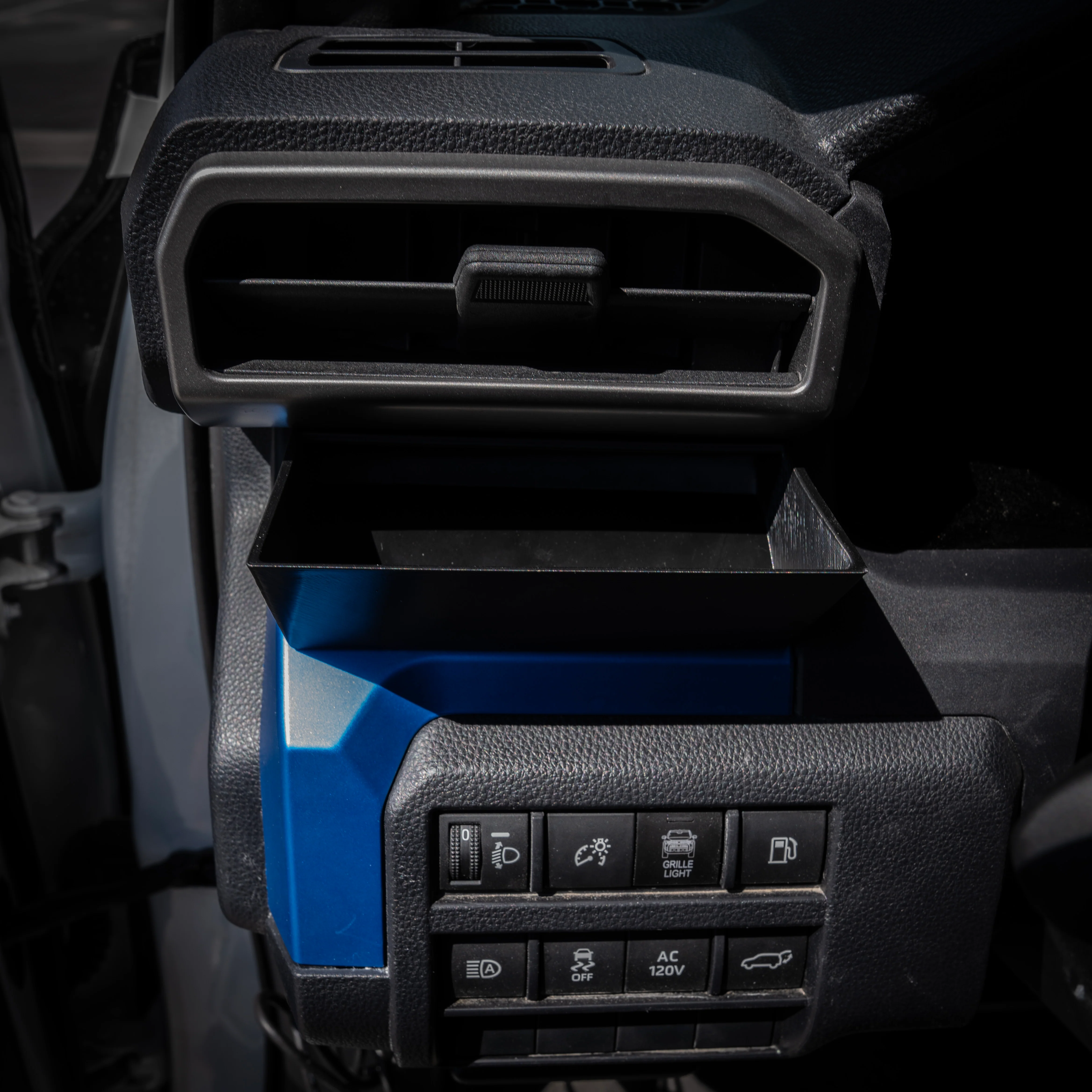 4Runner Lifestyle Vent Storage Tray For 4Runner (2025-Current) - Image 2