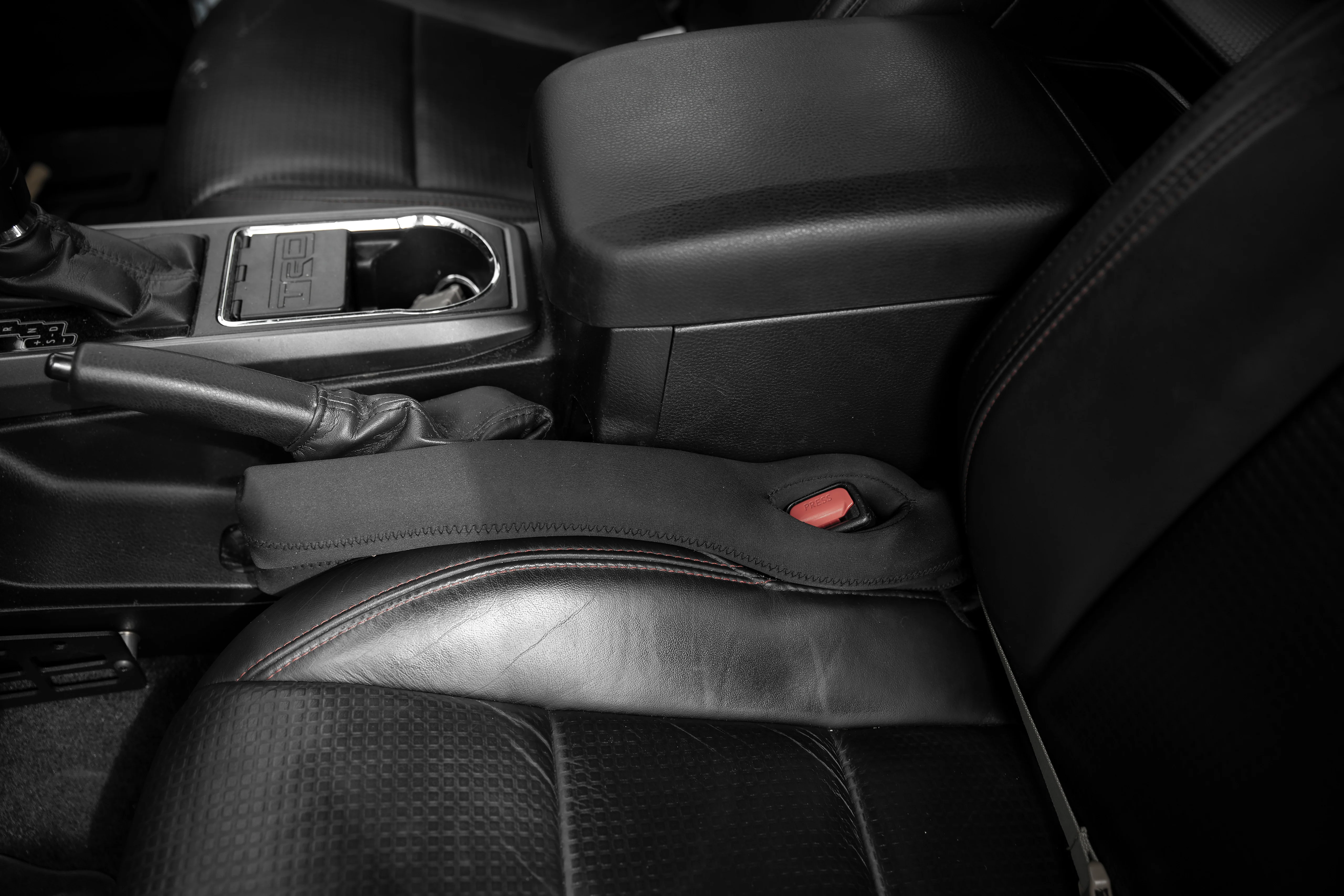 Seat Gap Filler For 4Runner - Image 6