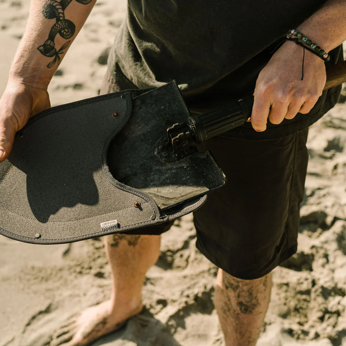 Barebones Folding Shovel - Image 8