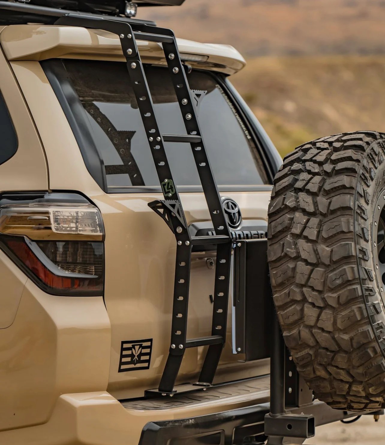 C4 Fabrication Summit Hatch Ladder For 4Runner (2010-2024) - Image 4