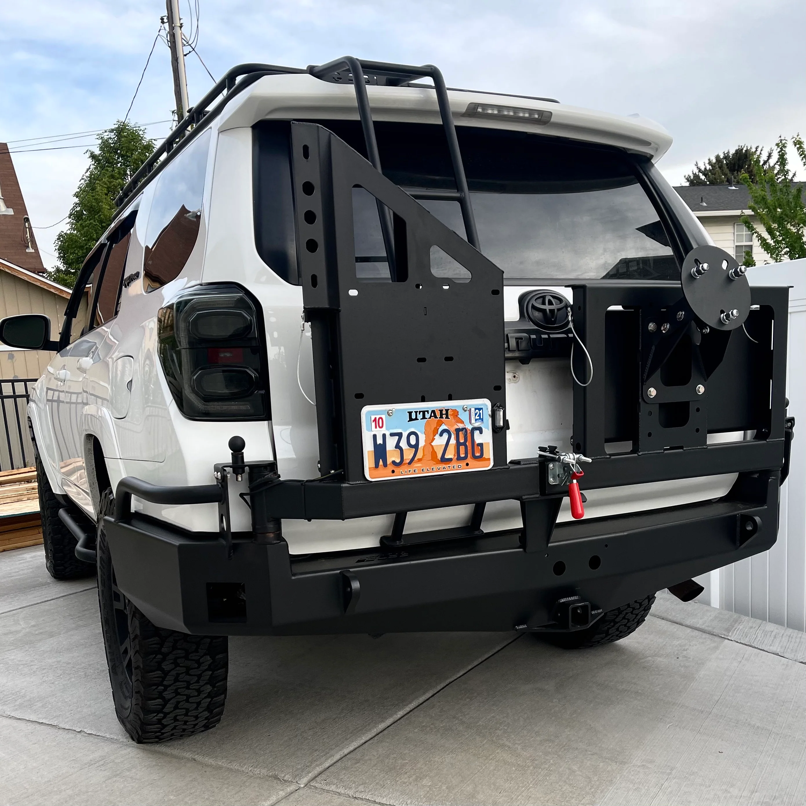 CBI Swing Arm Series Rear Bumper For 4Runner (2010-2024) - Image 4