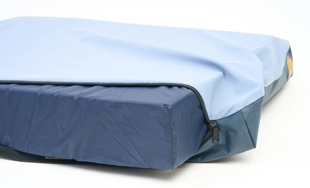 Hest Dog Bed - Image 9