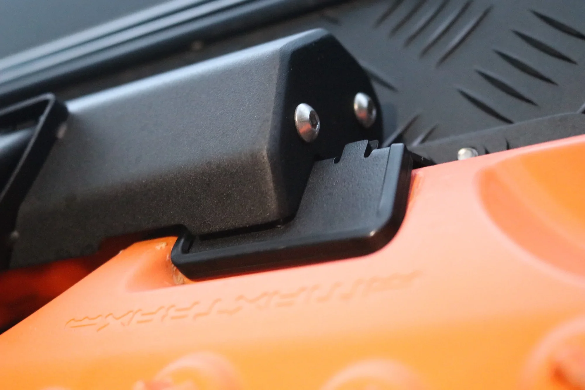 Expedition Essentials Recovery Board Mount For Maxtrax MKII - Image 9