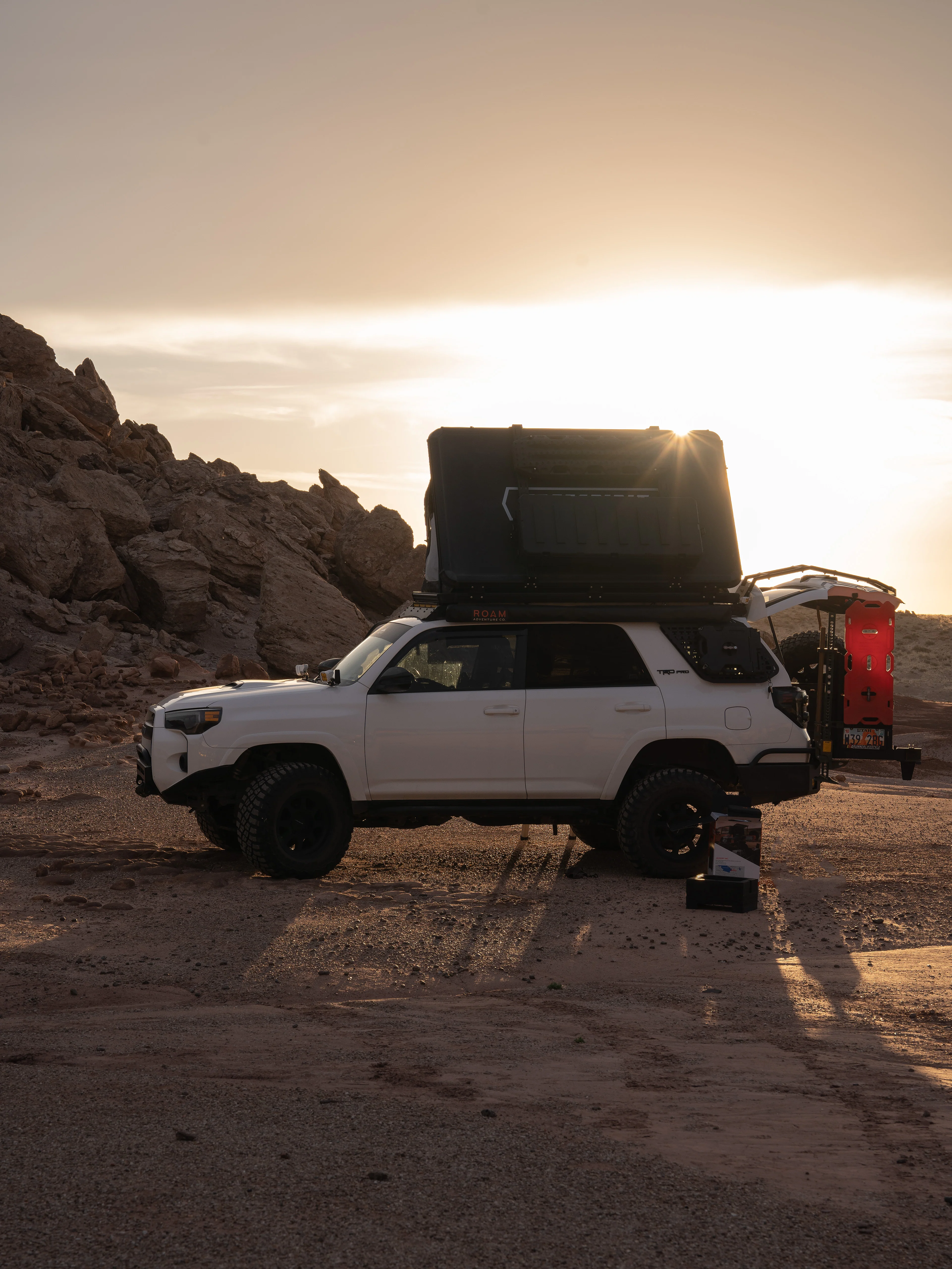 Freespirit Recreation Odyssey Series Hard Top Tent (Black Top) - Image 5