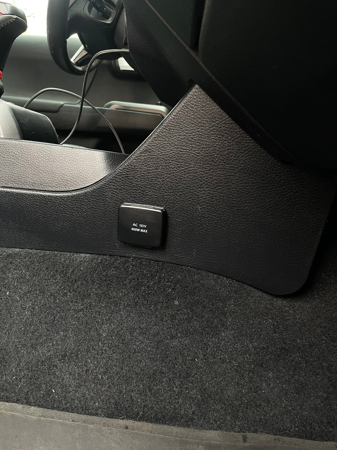 Guild Outfitters Interior Outlet Upgrade Kit For 4Runner (2010-2024) - Image 4