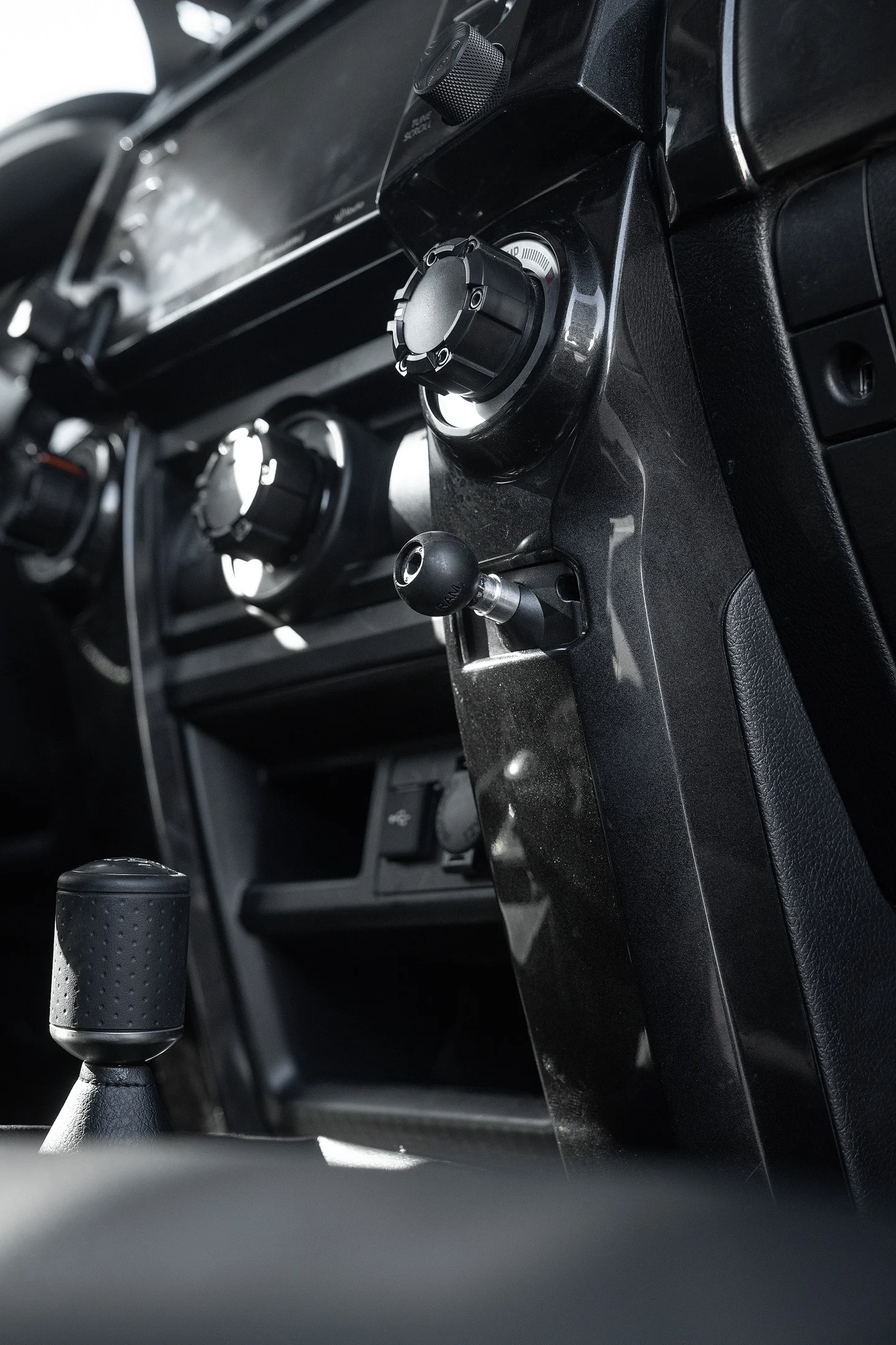Labops Gear Lower Dash Mount For 4Runner (2010-2024) - Image 8