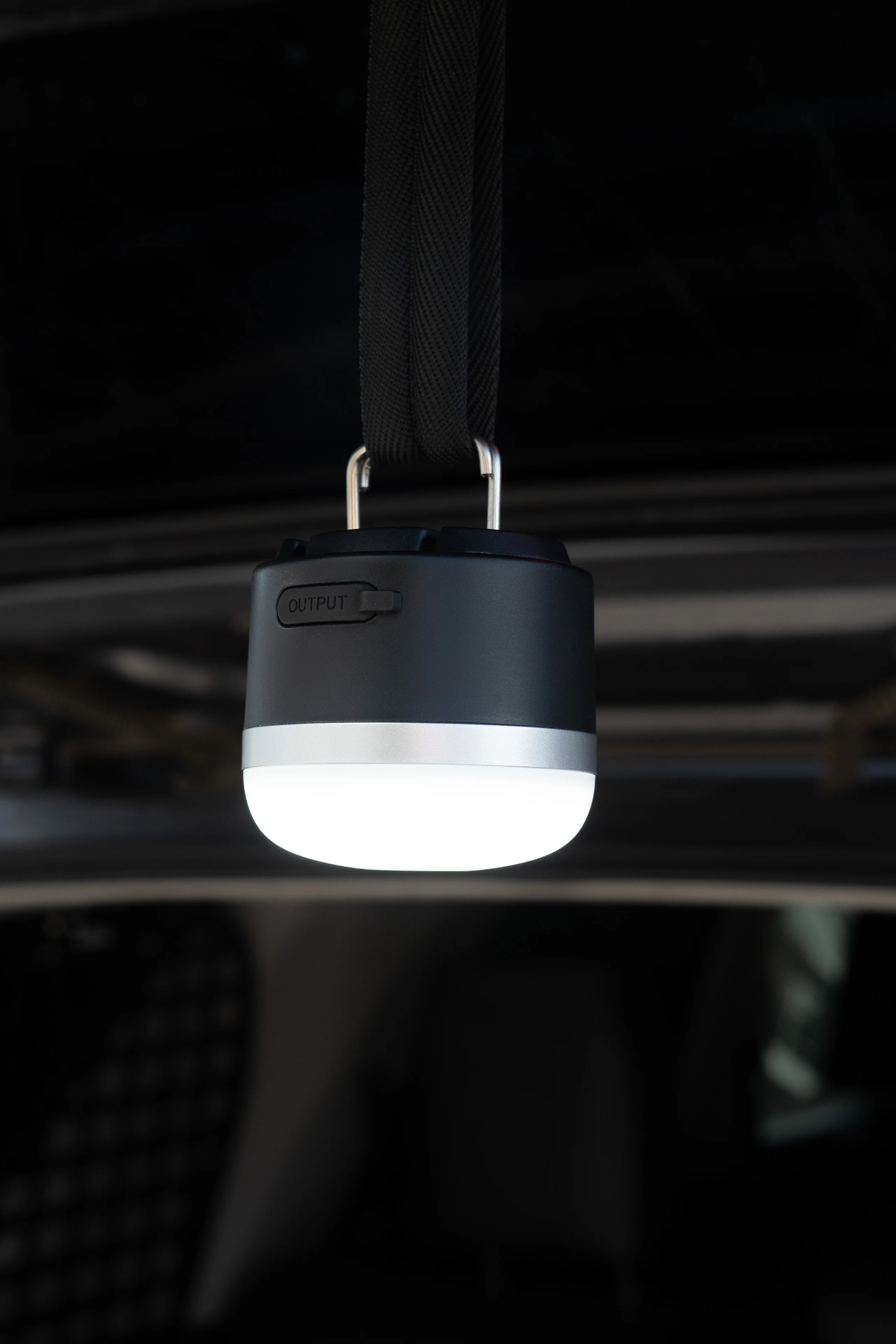 Multipurpose Magnetic Flash Light / Power Bank - Image 20