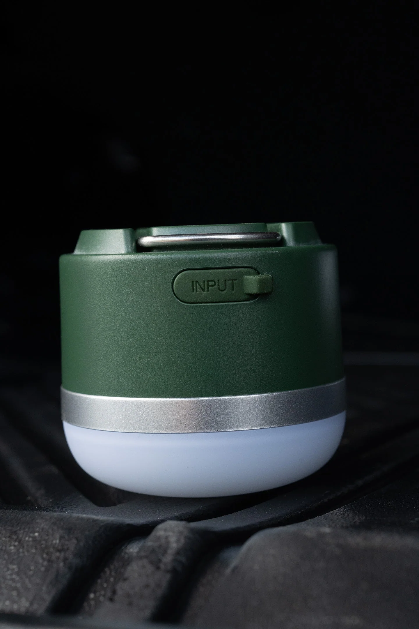 Multipurpose Magnetic Flash Light / Power Bank - Image 9