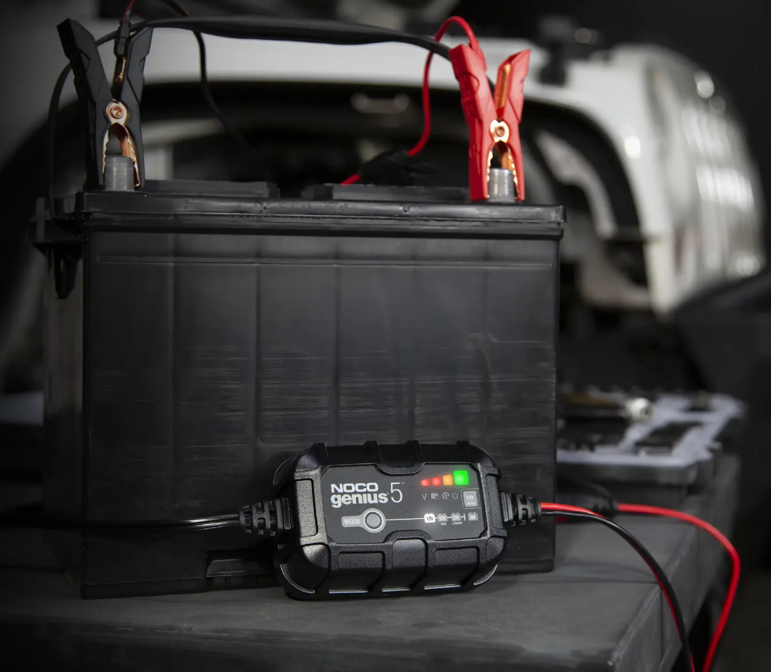 Noco GENIUS5 6V/12V 5A Smart Battery Charger - Image 7