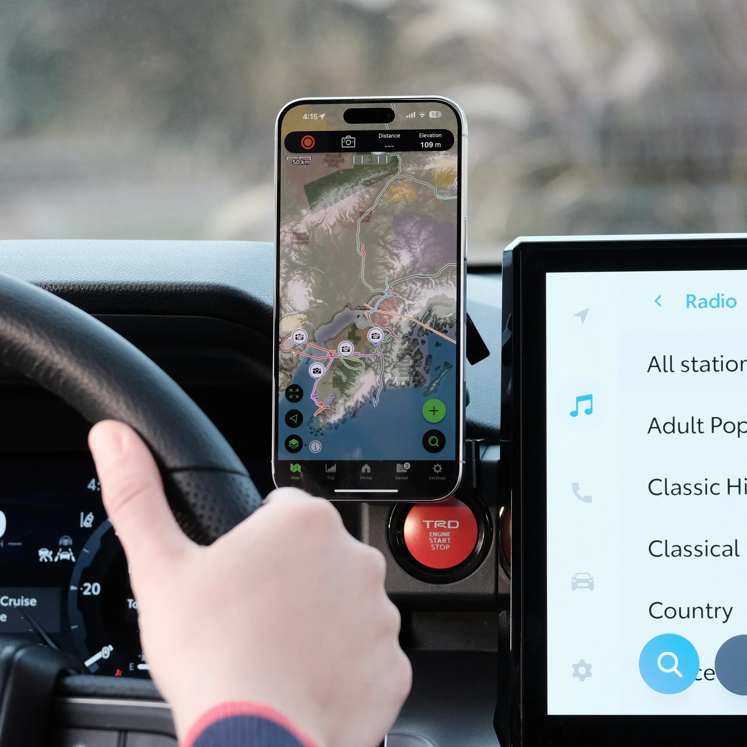 Offroam MagSafe Compatible Phone Mount For 4Runner (2025-Current) - Image 2