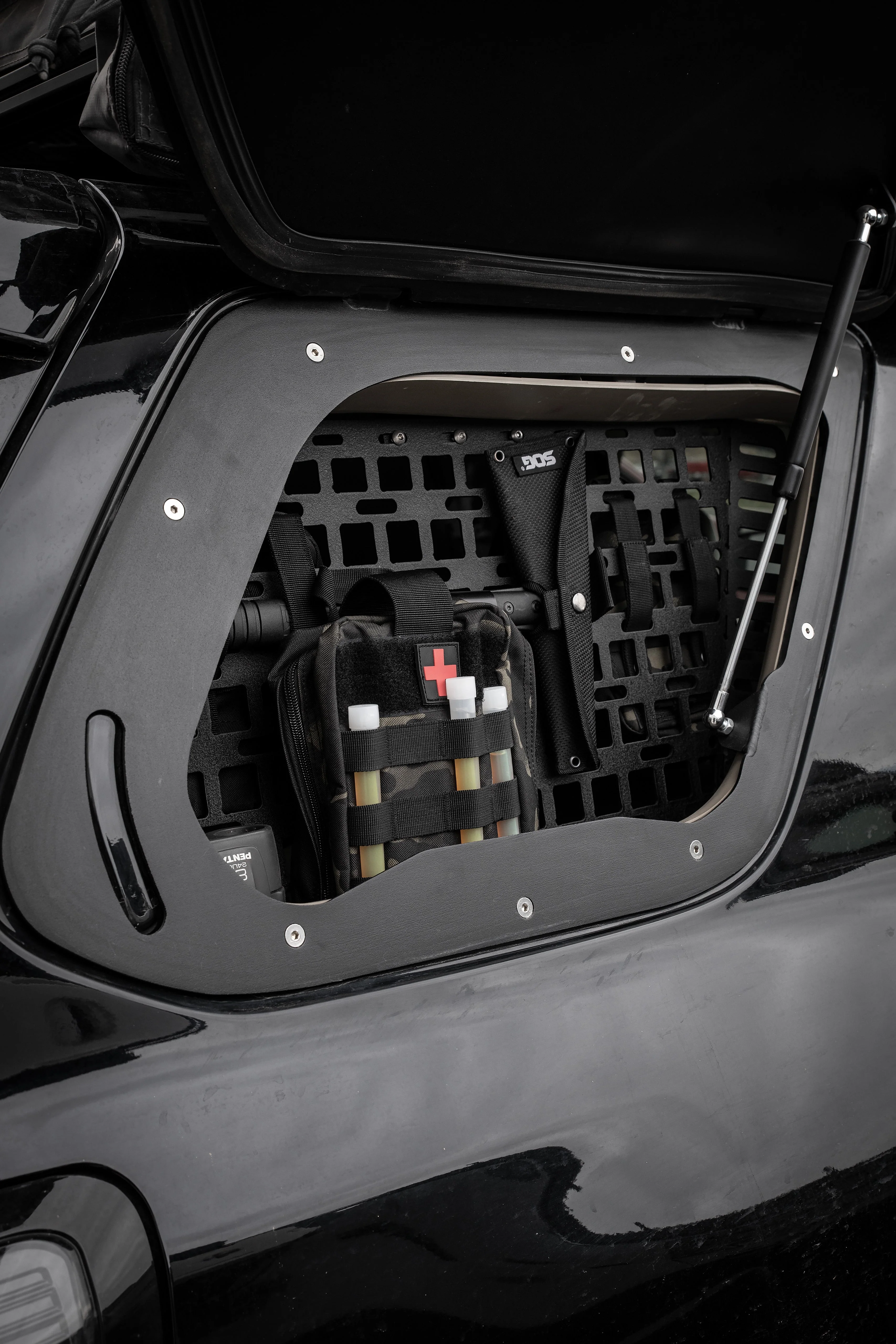 [OPEN BOX] Velox Offroad Rear Window Gullwing For 4Runner (2010-2024) - Image 8