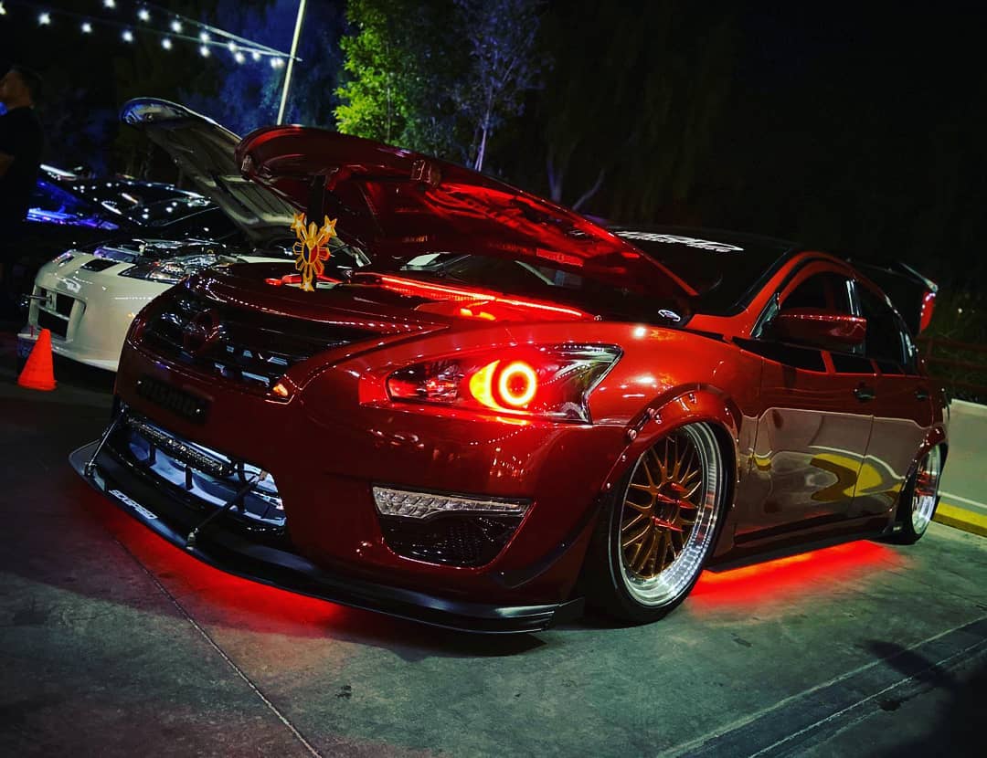 Oracle Lighting Engine Bay LED Flexible Strip Lighting Kit - Image 11