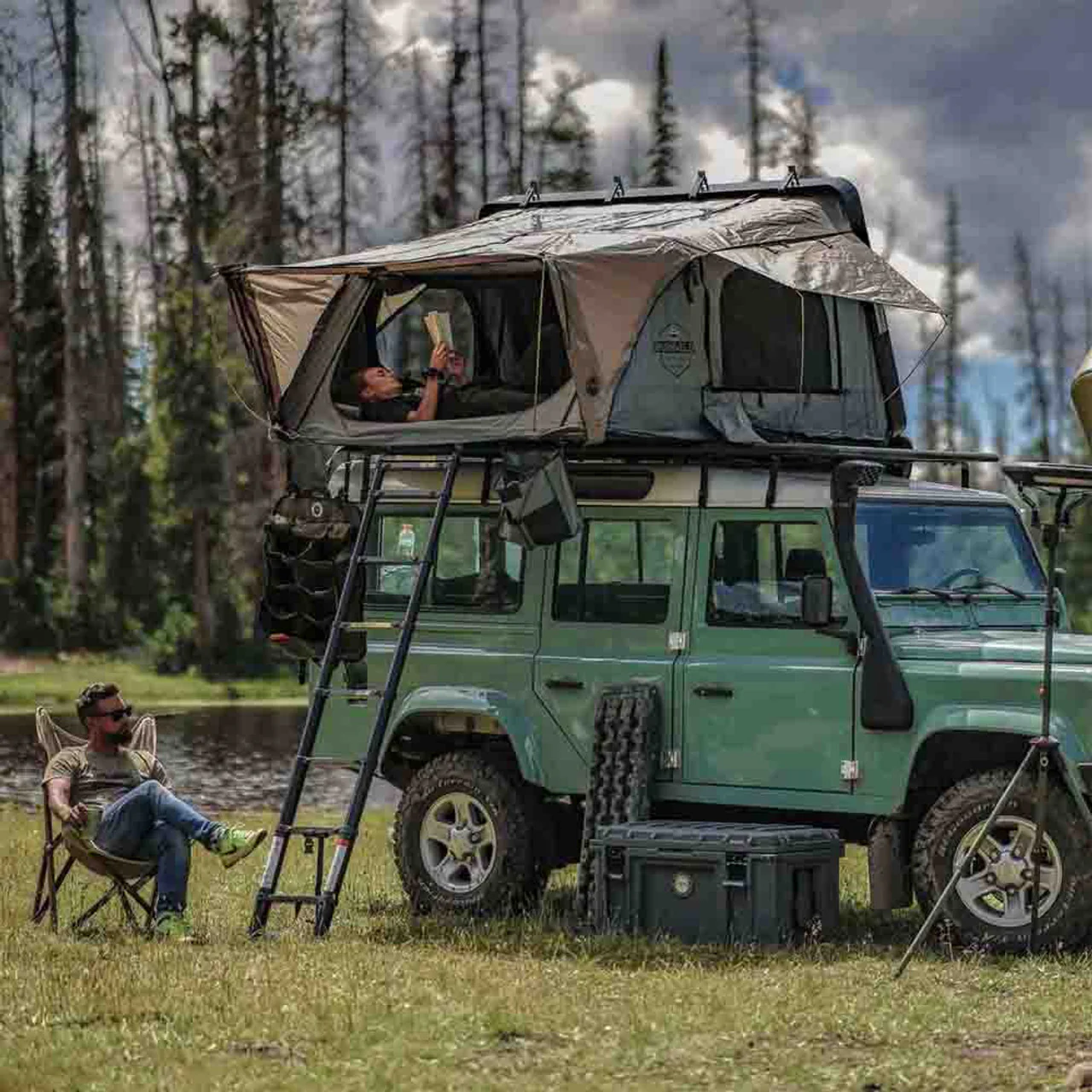 Overland Vehicle Systems HD Bushveld II Cantilever Hard Shell Roof Top Tent - Image 2