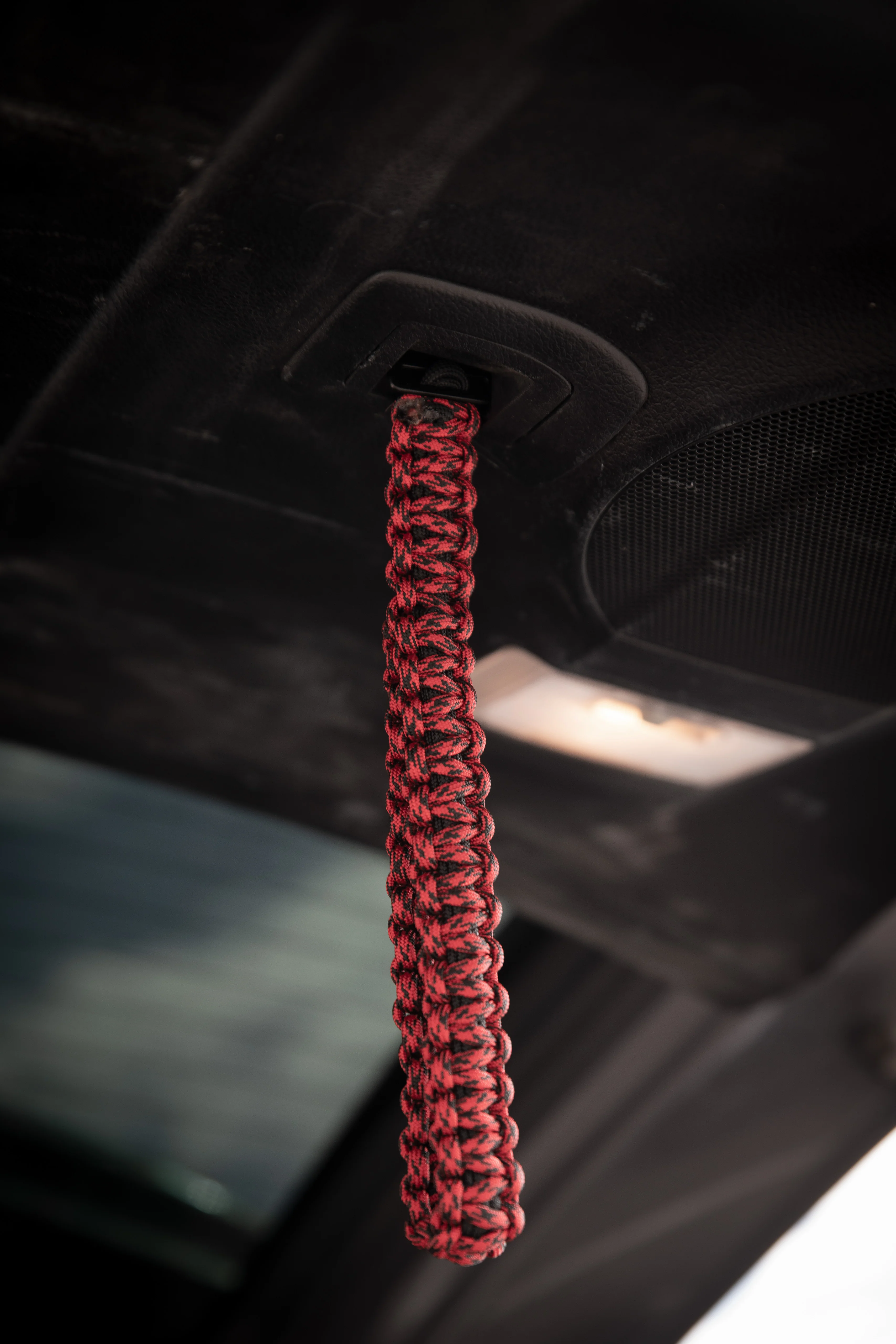 Yota Twins Paracord Hatch Strap For 4Runner (2010-2024) - Image 35