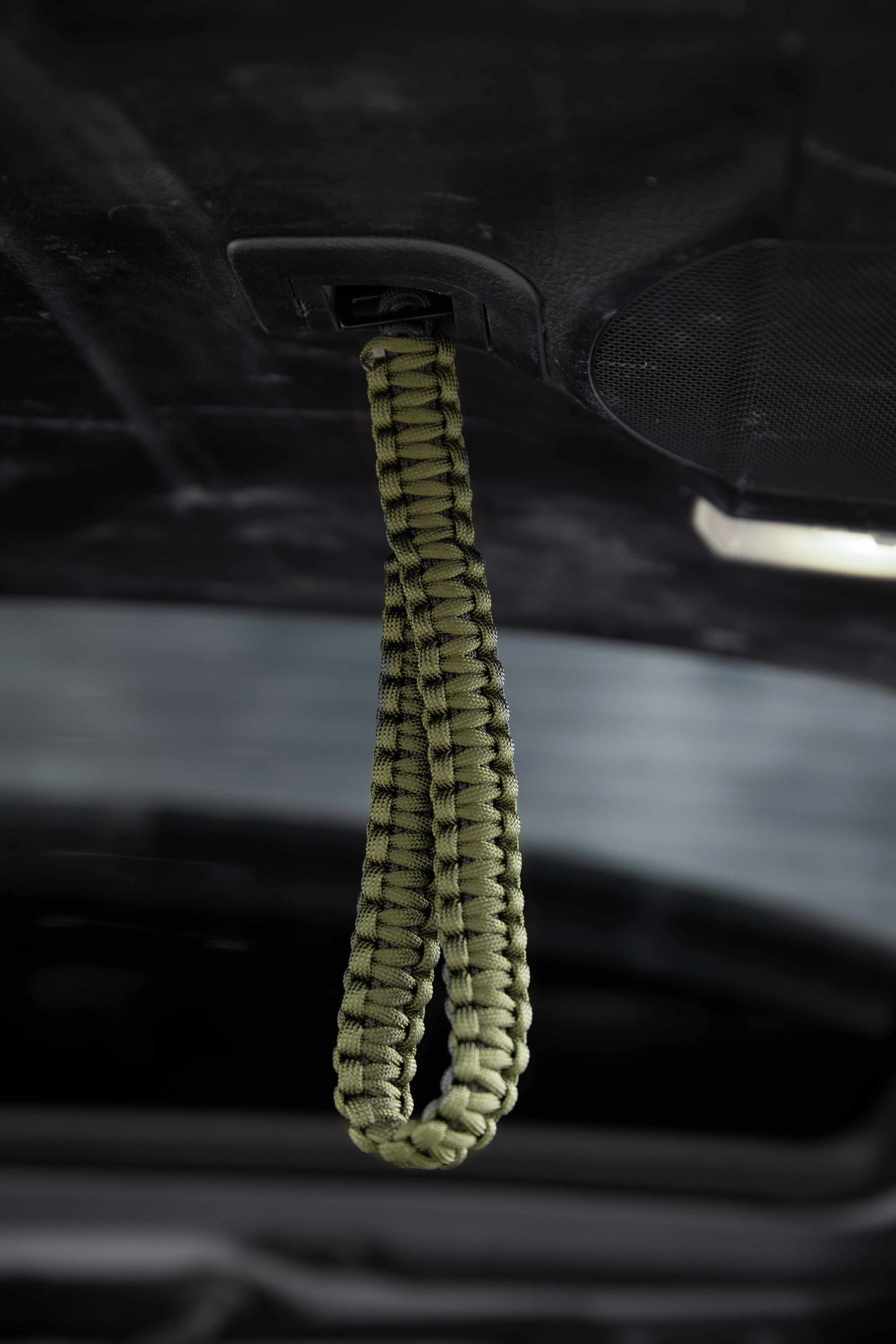 Yota Twins Paracord Hatch Strap For 4Runner (2010-2024) - Image 36