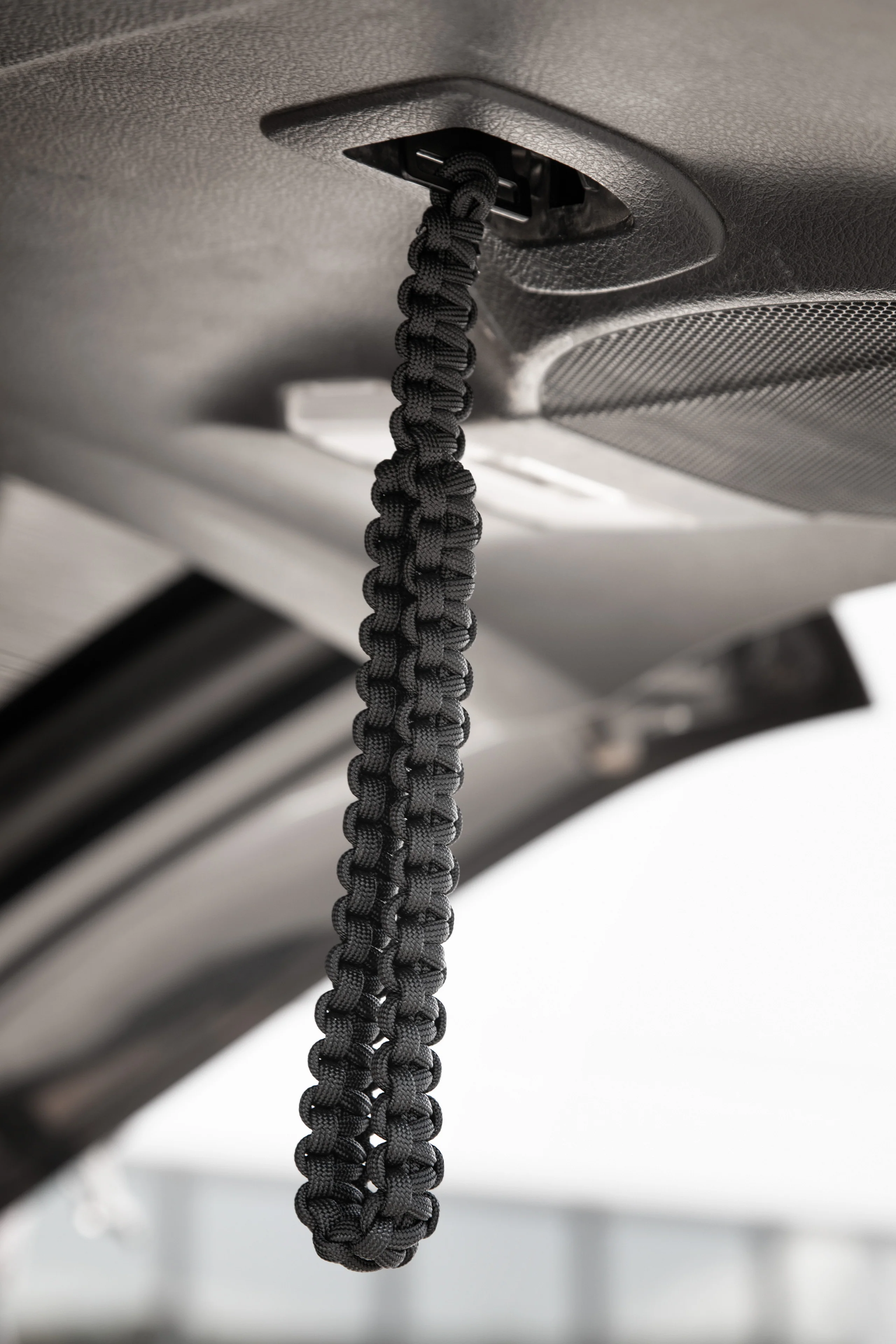 Yota Twins Paracord Hatch Strap For 4Runner (2010-2024) - Image 6