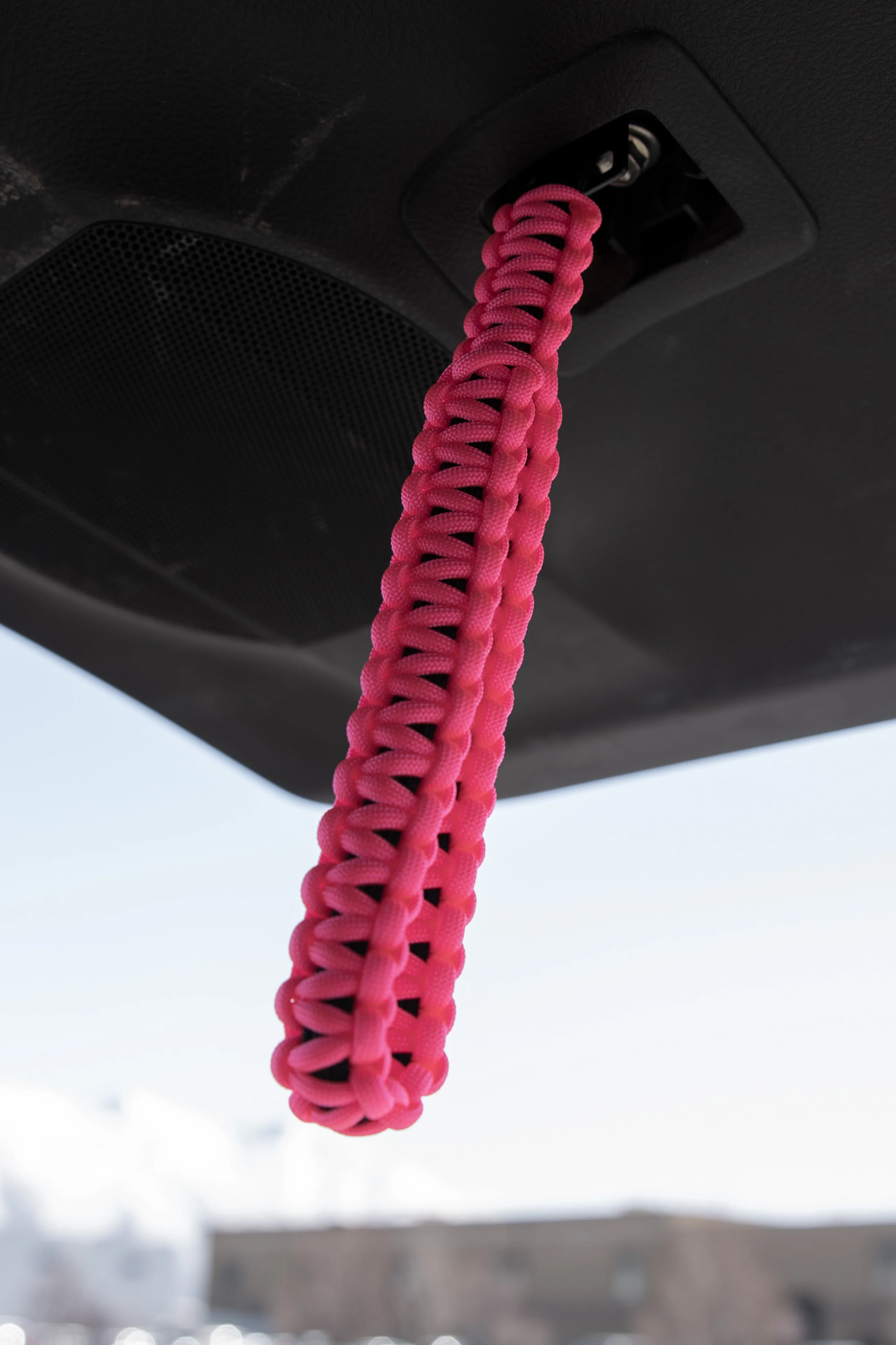 Yota Twins Paracord Hatch Strap For 4Runner (2010-2024) - Image 9