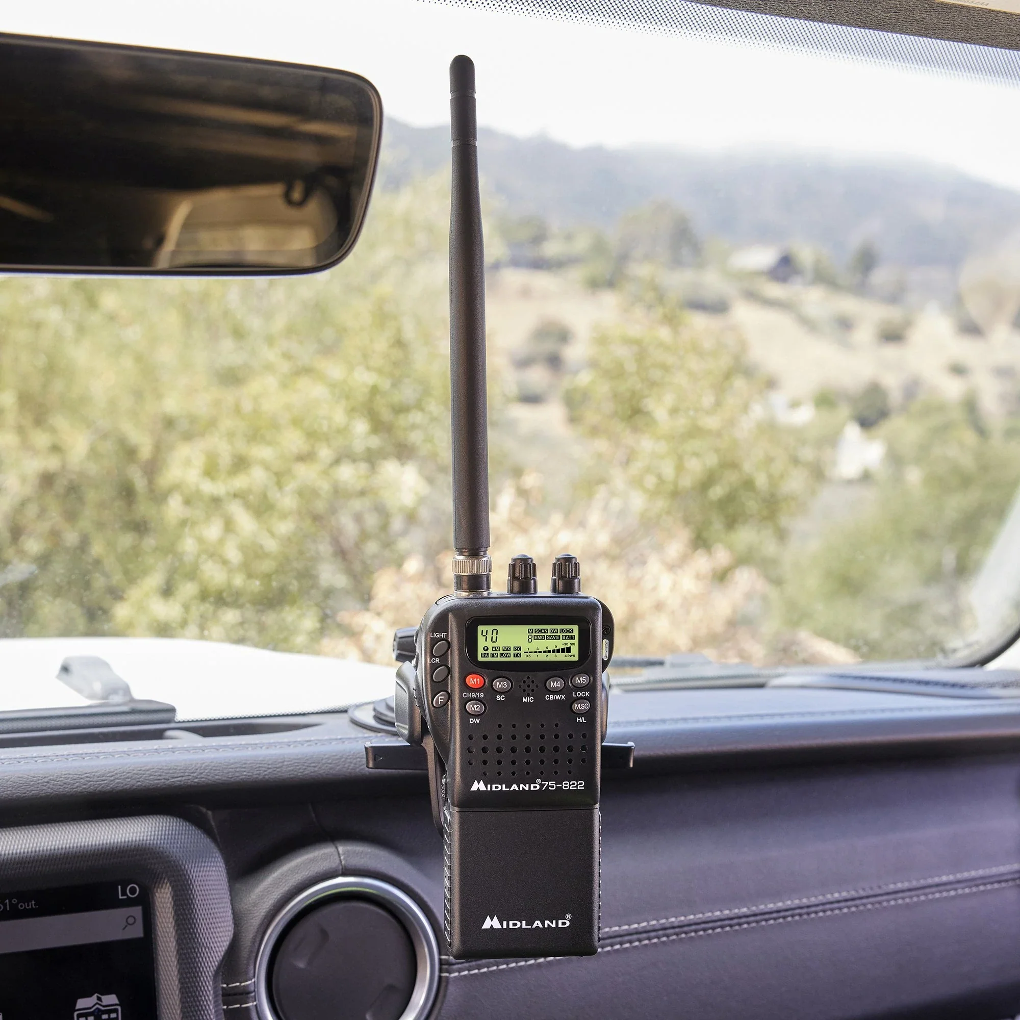 Midland Portable/Mobile CB Radio (75-822) - Image 2