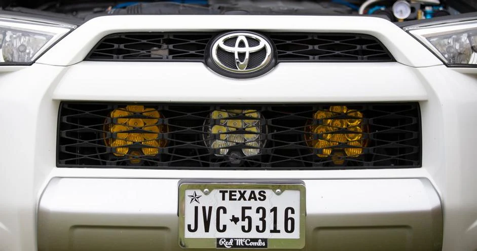 Rago 4Runner Universal LED Hidden Bumper Bracket (5th Gen 2014-2021) - Image 5