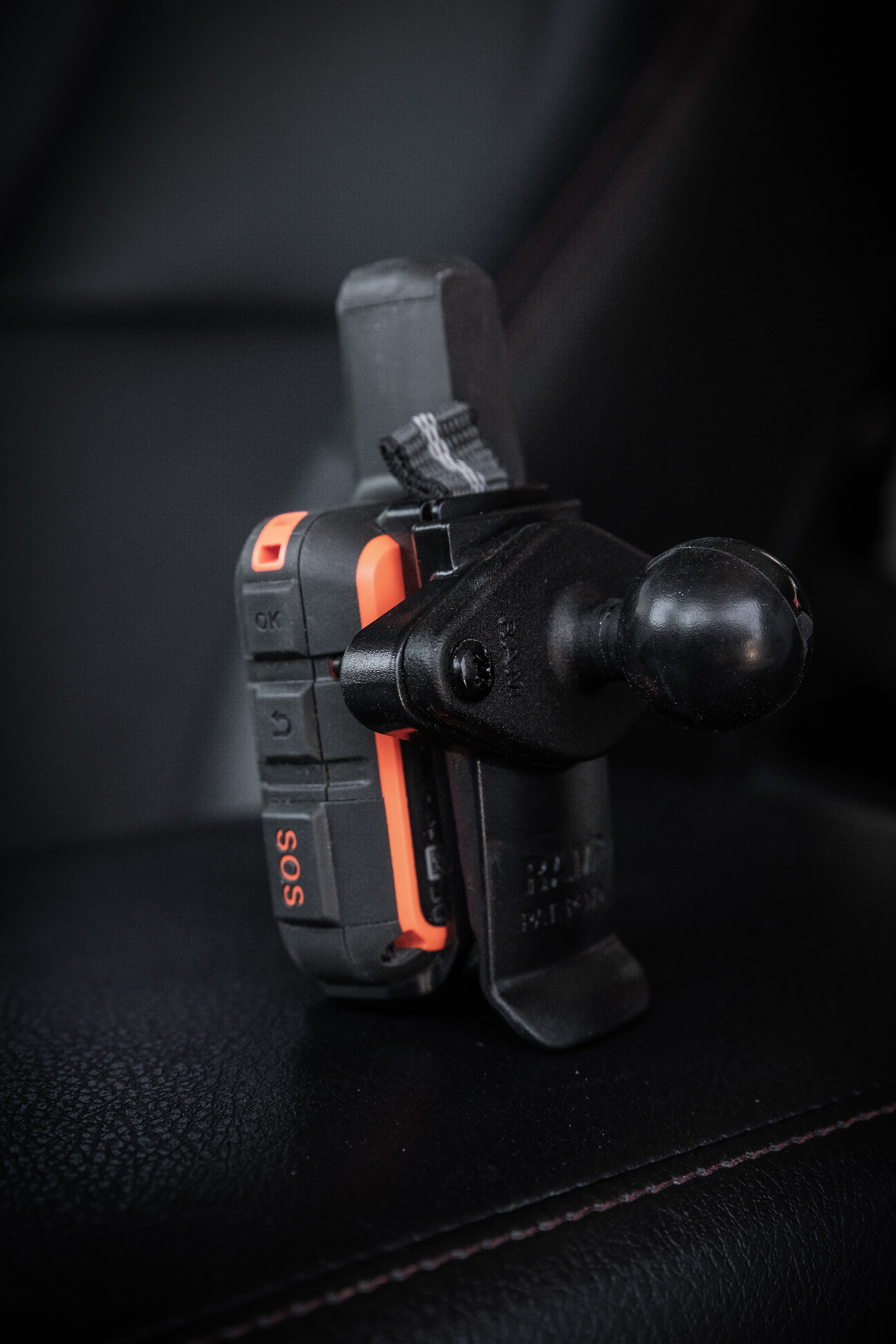 RAM Mounts Spine Clip Holder with Ball For Garmin Handheld Devices - Image 9