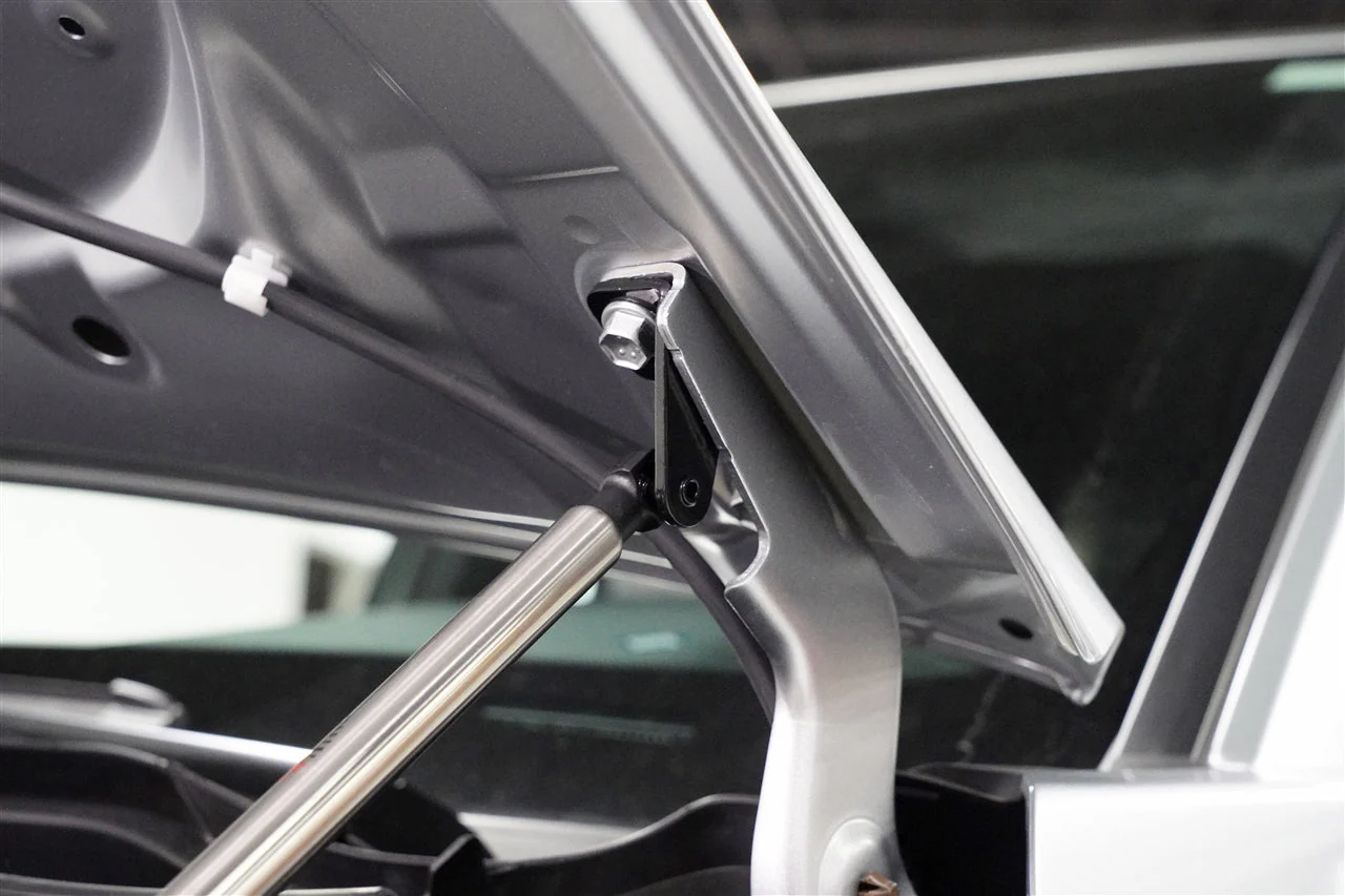 Redline Tuning Hood QuickLIFT Elite For 4Runner (2025-Current) - Image 3