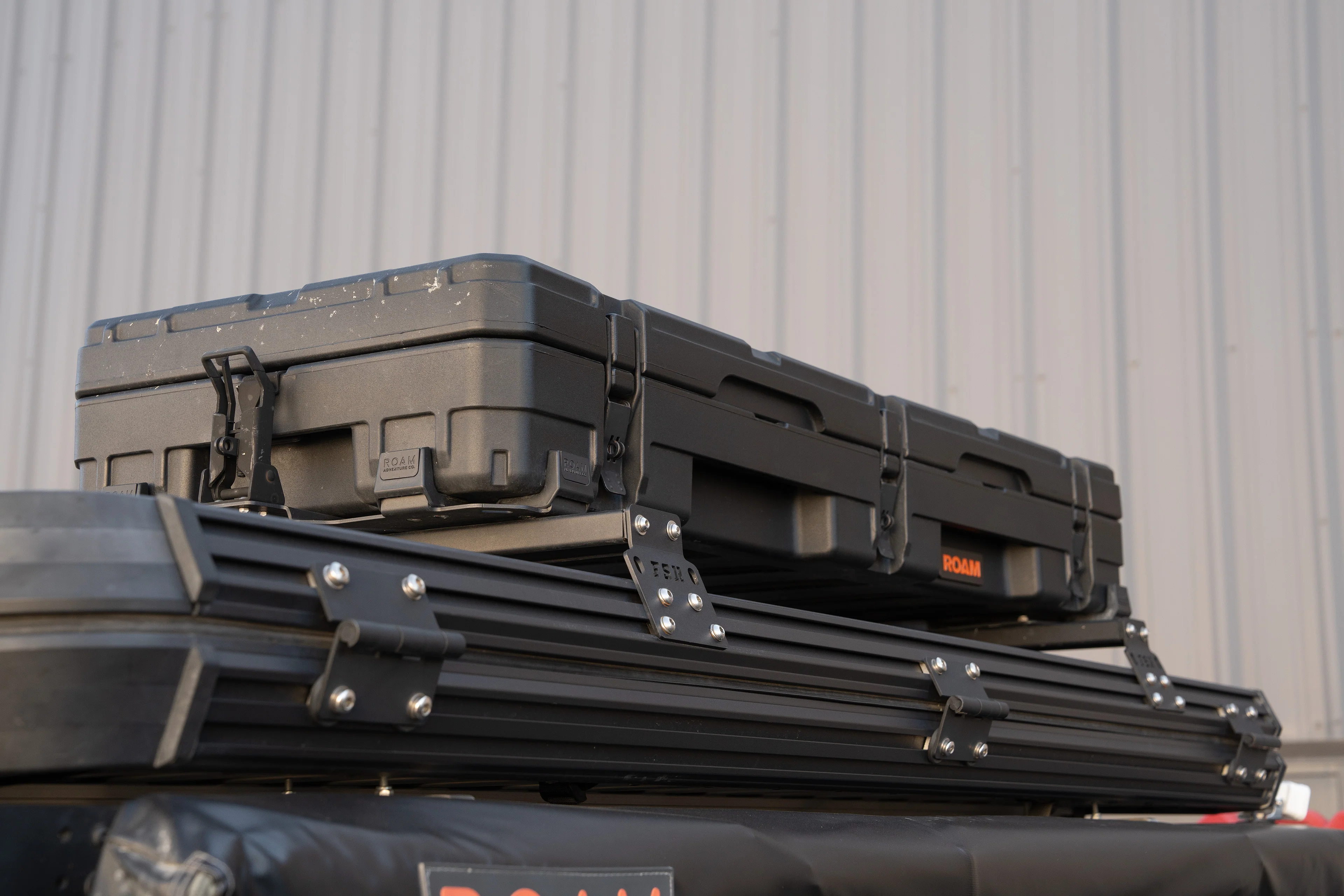 Roam Adventure Co 83L Rugged Case - Image 34