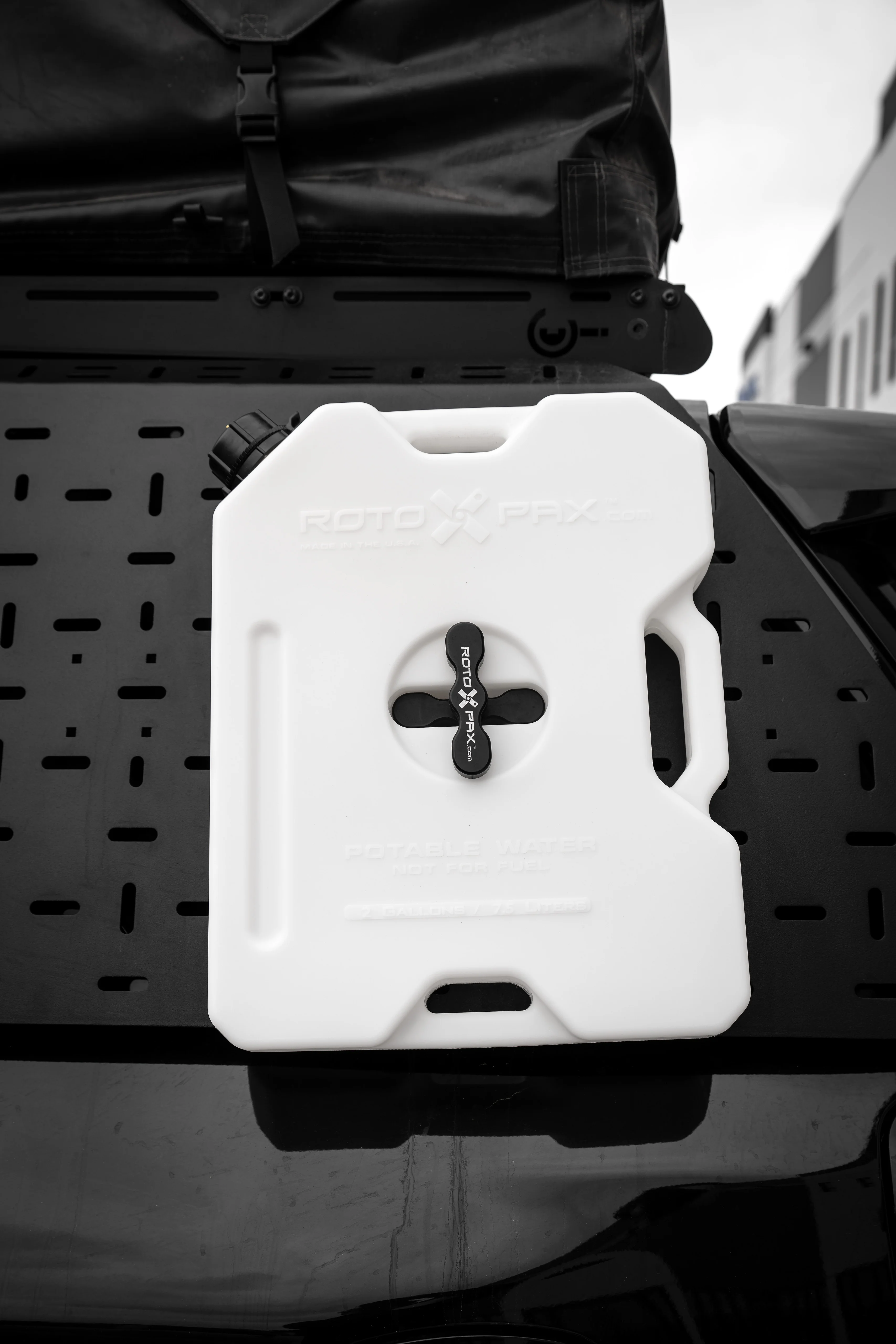 Rotopax 2 Gallon Water Pack Gen 2 - Image 4