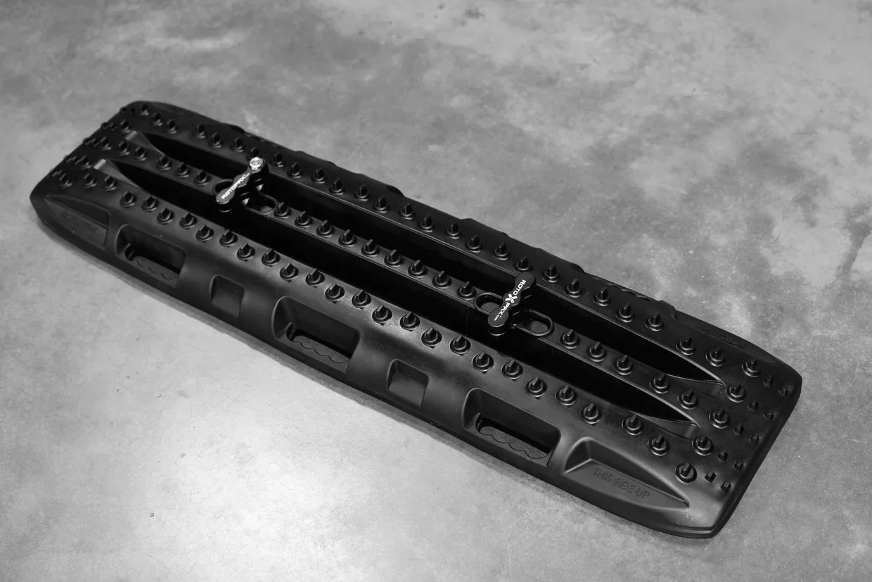 Rotopax RototraX Traction Boards BLACK - Image 5