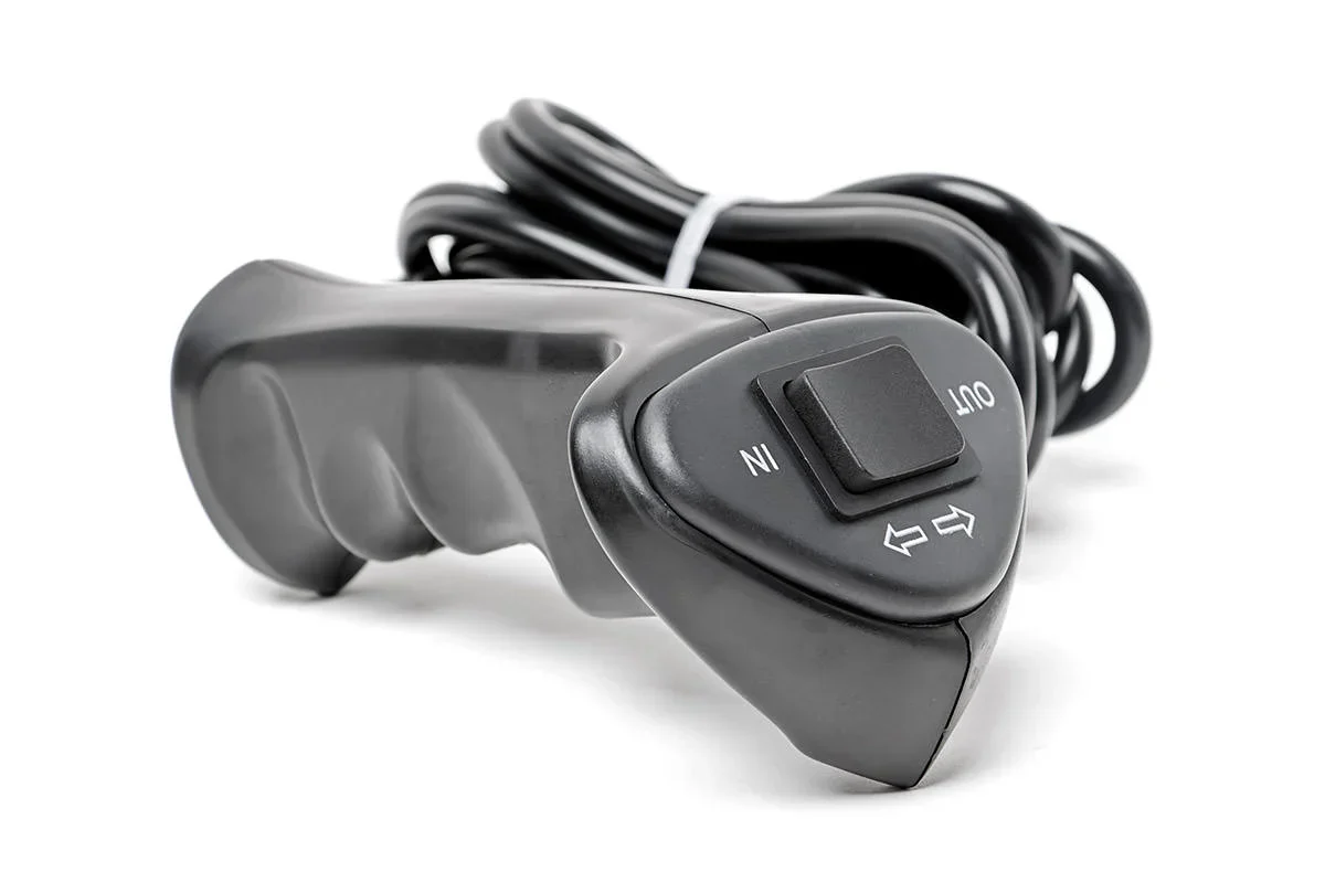 Rough Country 9500-Lb Pro Series Winch - Image 4