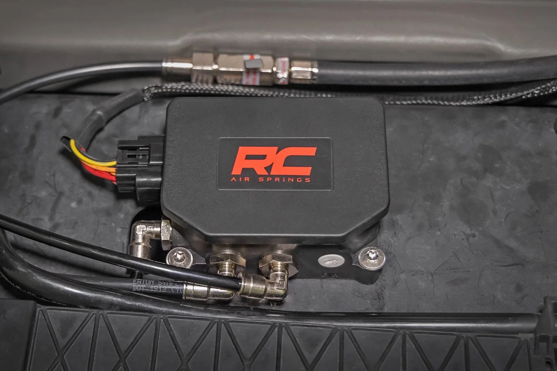 Rough Country Wireless Air Bag Controller Kit - Image 4