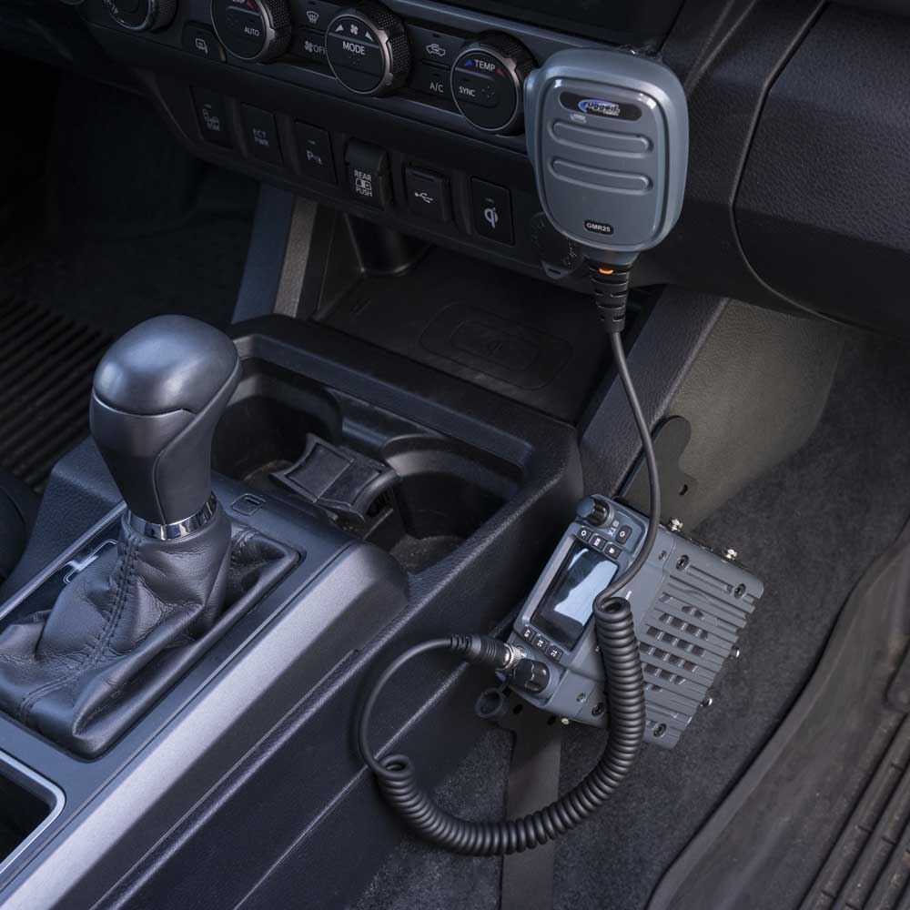 Rugged Two-Way GMRS Mobile Radio Kit For 4Runner - Image 8