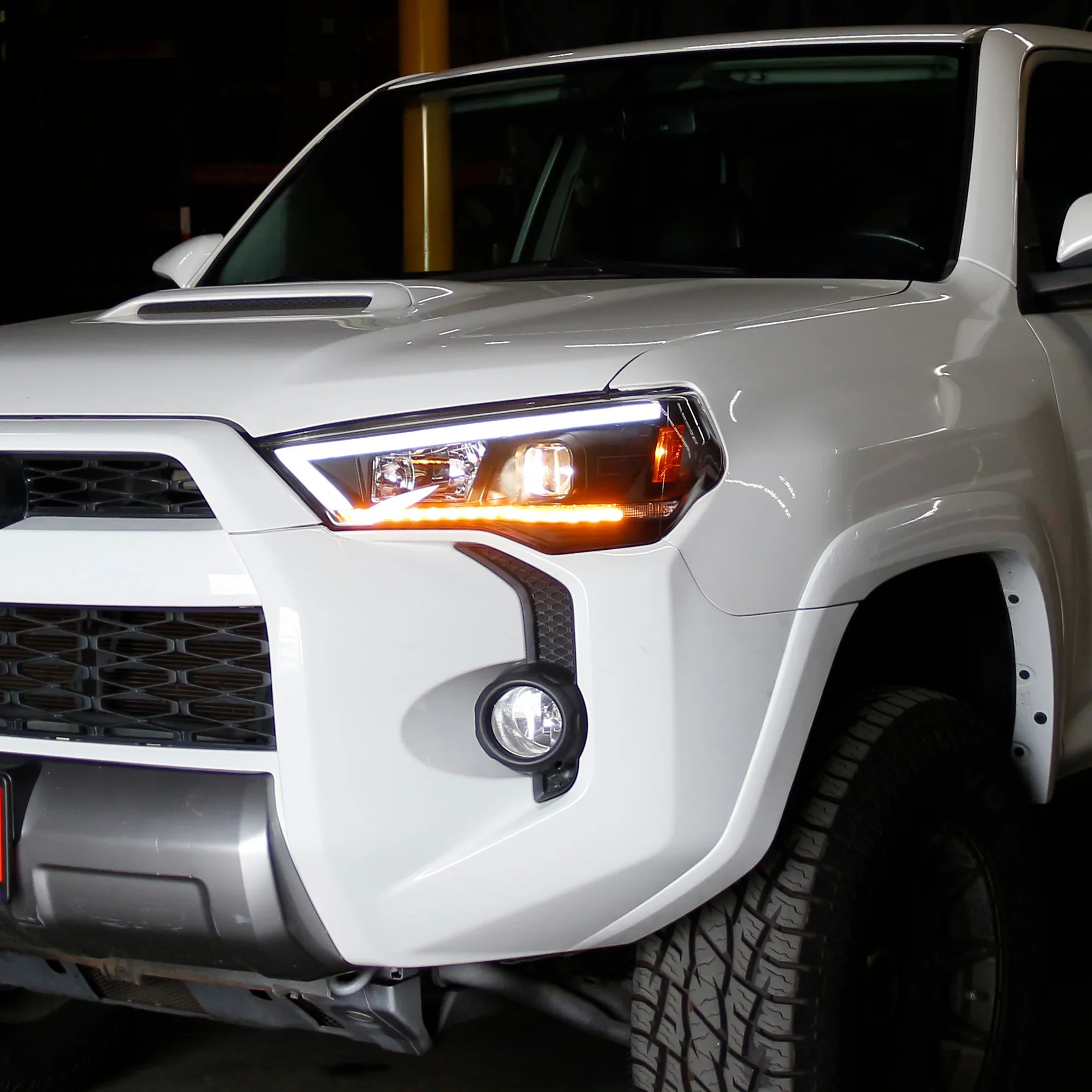 Spyder Black Projector Headlights W/Sequential LED For 4Runner (2014-2020) - Image 15