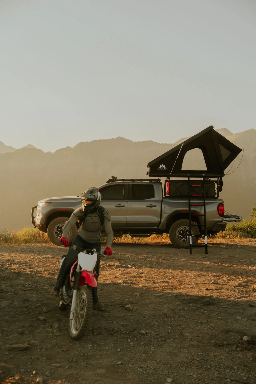 Sterling Adventure Co. Wasatch Aluminum Double Channel Rooftop Tent - Image 11