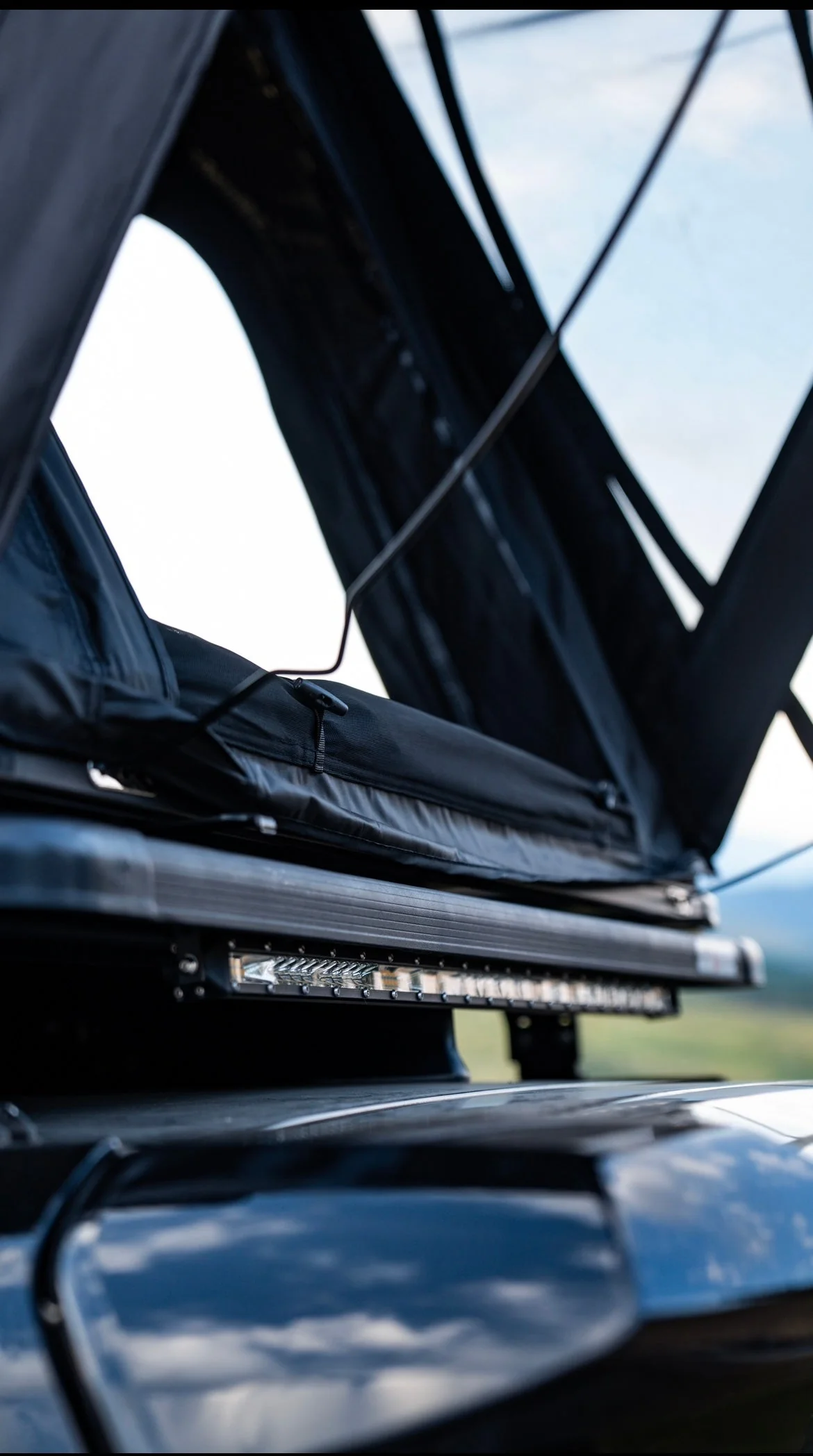 Sterling Adventure Co. Wasatch Lite Aluminum Hardshell Rooftop Tent - Image 16