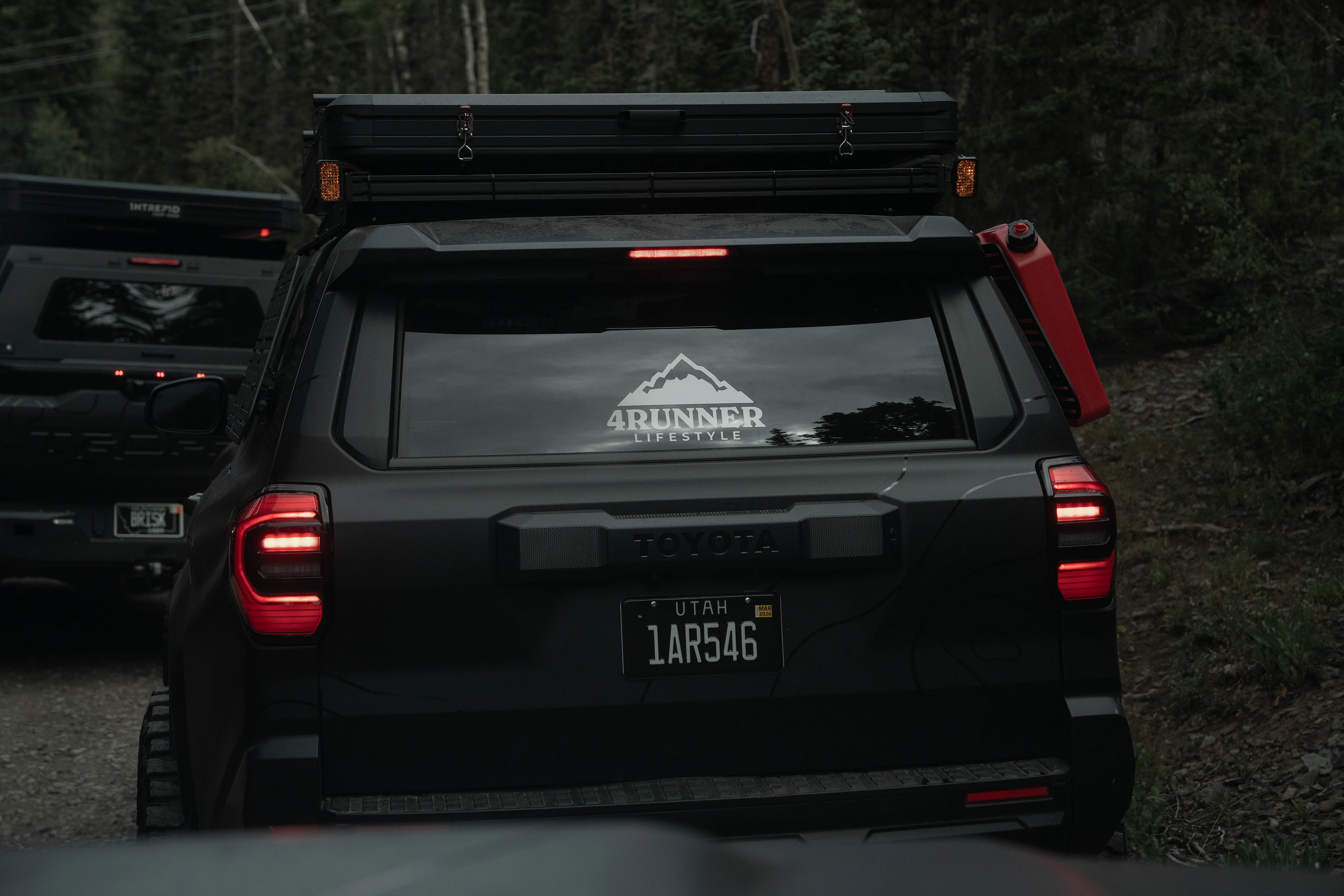Sterling Adventure Co. Wasatch Lite Aluminum Hardshell Rooftop Tent - Image 19