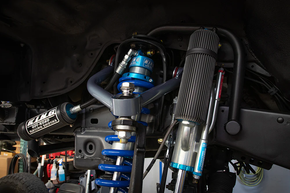 Total Chaos Dual Shock Hoops W/Long Travel Lower Control Arms For 4Runner (1996-2002) - Image 2