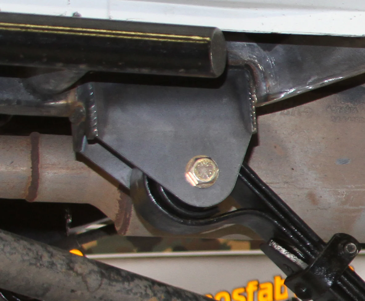 Total Chaos Front Spring Hangers For 4Runner (1986-1995) - Image 6