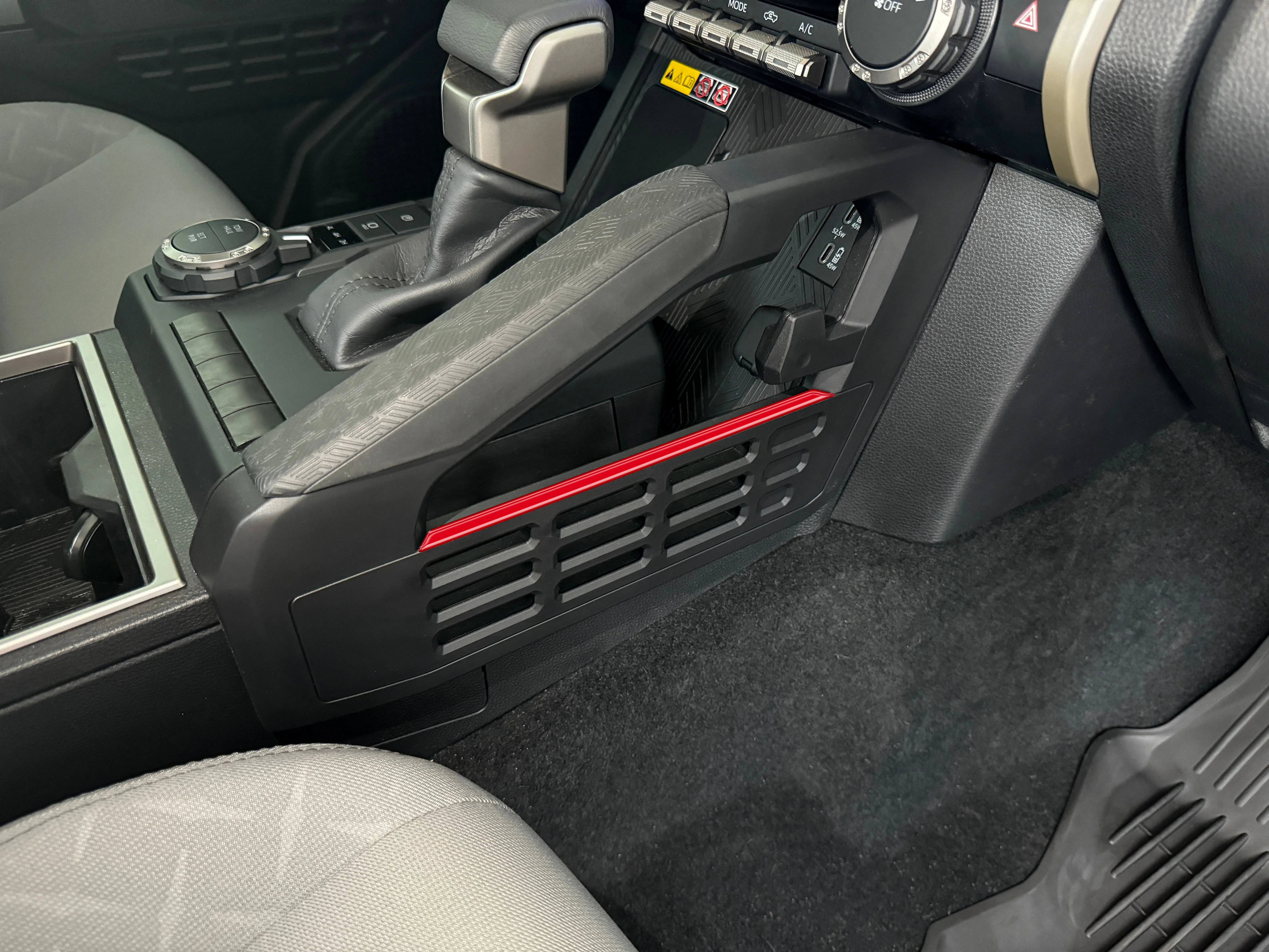 Tufskinz Center Storage Line Accent Trim For 4Runner (2025-Current) - Image 2