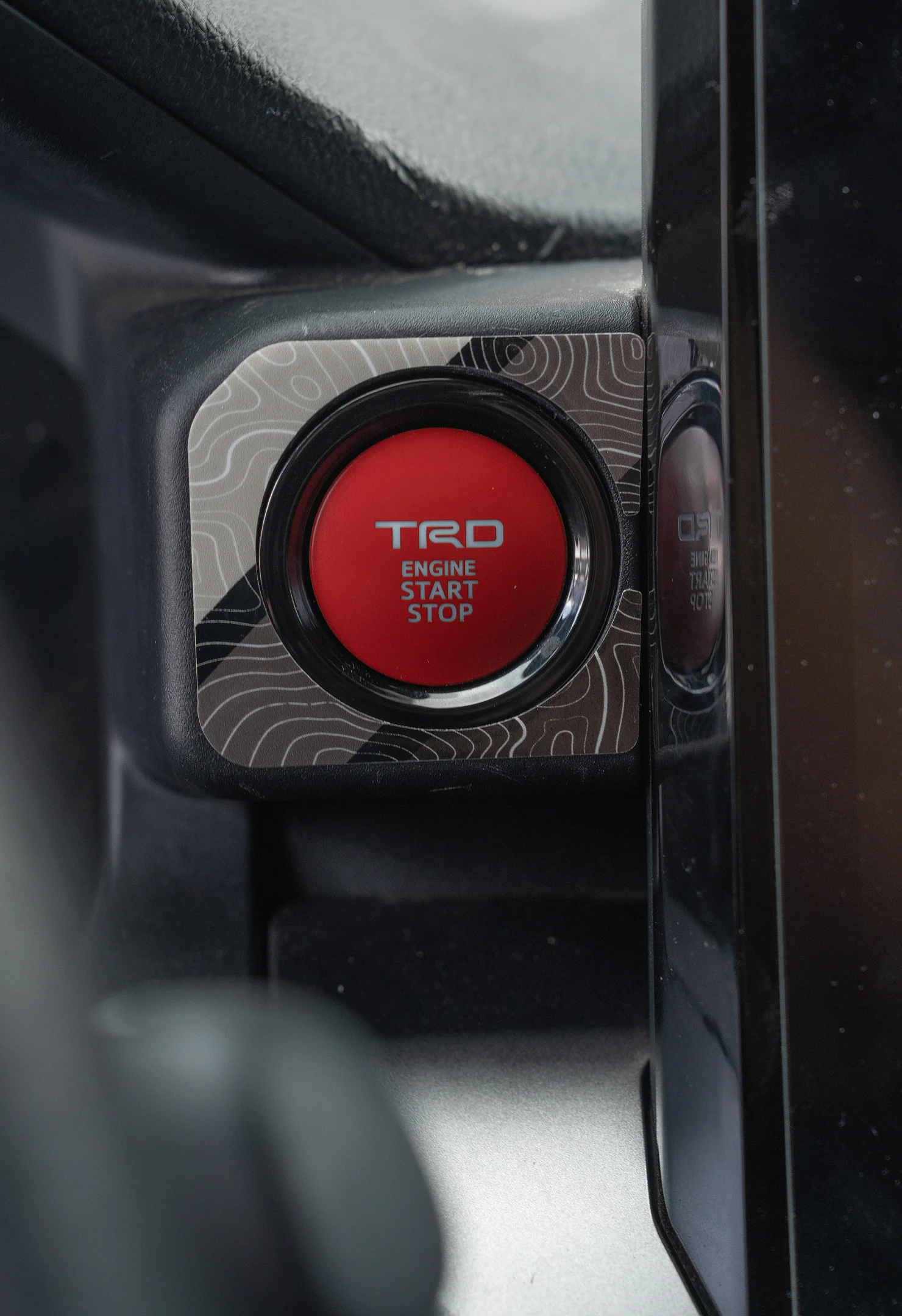 Vinyl Garage Start/Stop Button Overlay For 4Runner (2025-Current) - Image 29