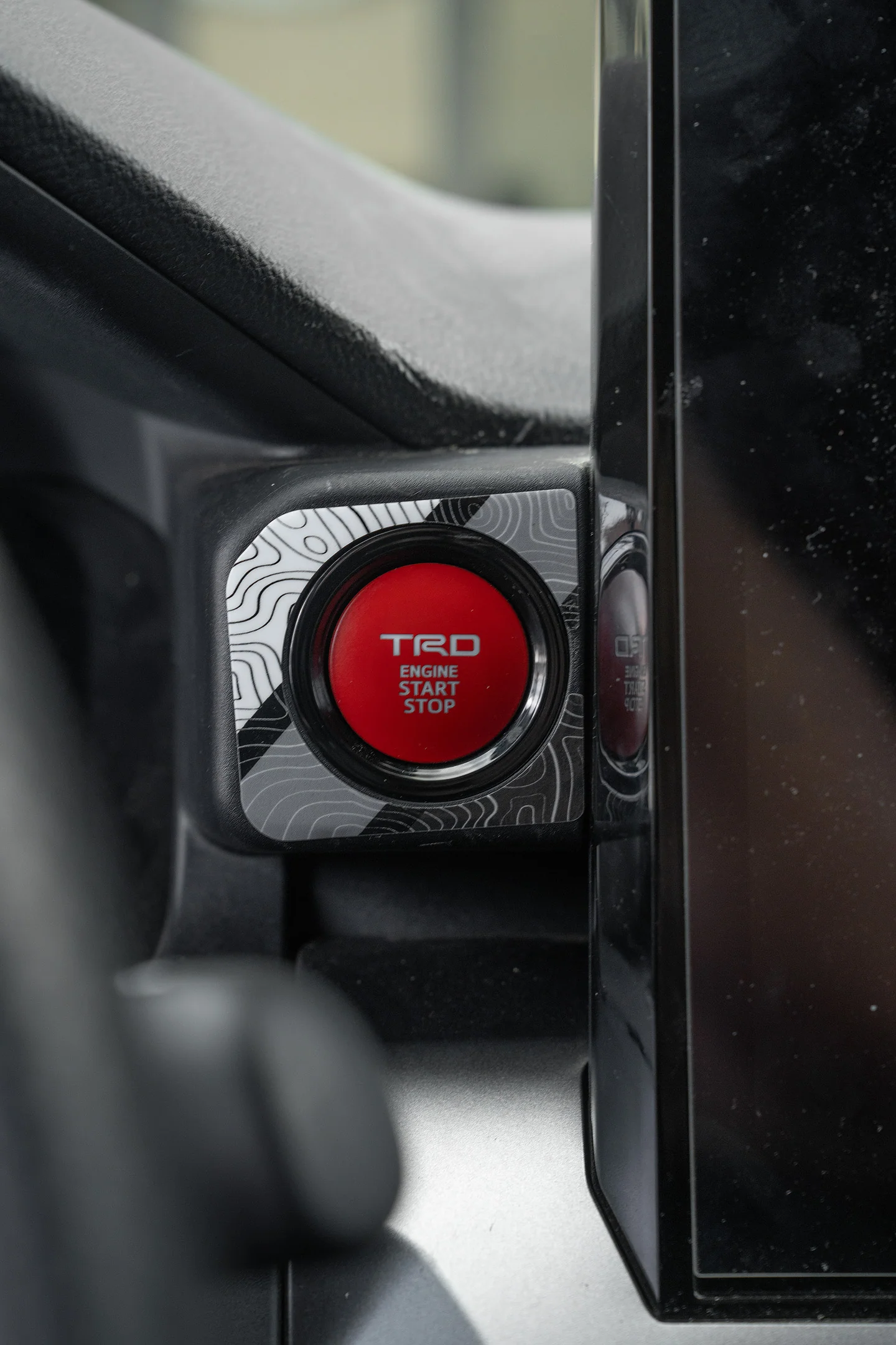 Vinyl Garage Start/Stop Button Overlay For 4Runner (2025-Current) - Image 32